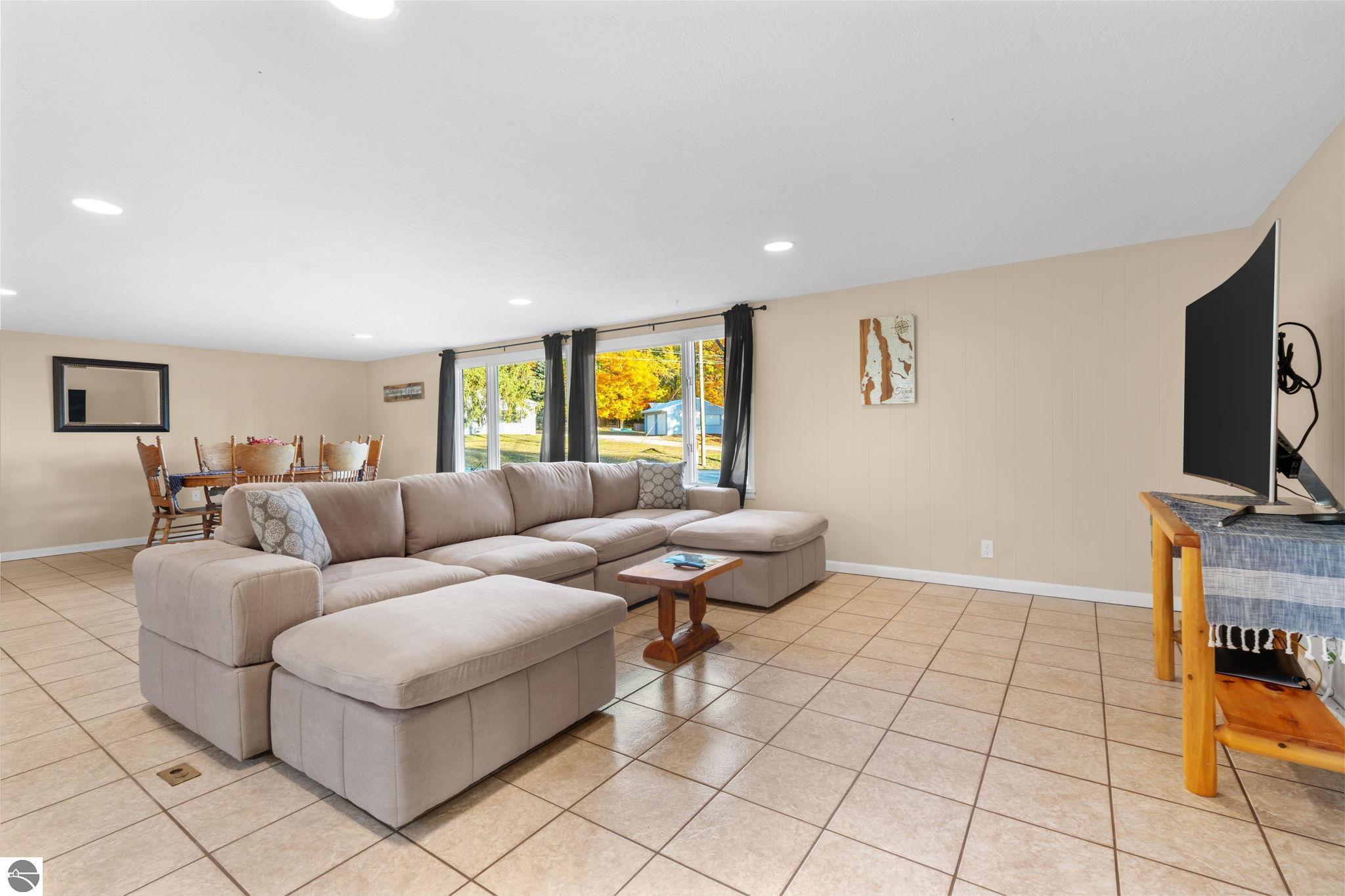 12800 & 12862 Cherry Avenue