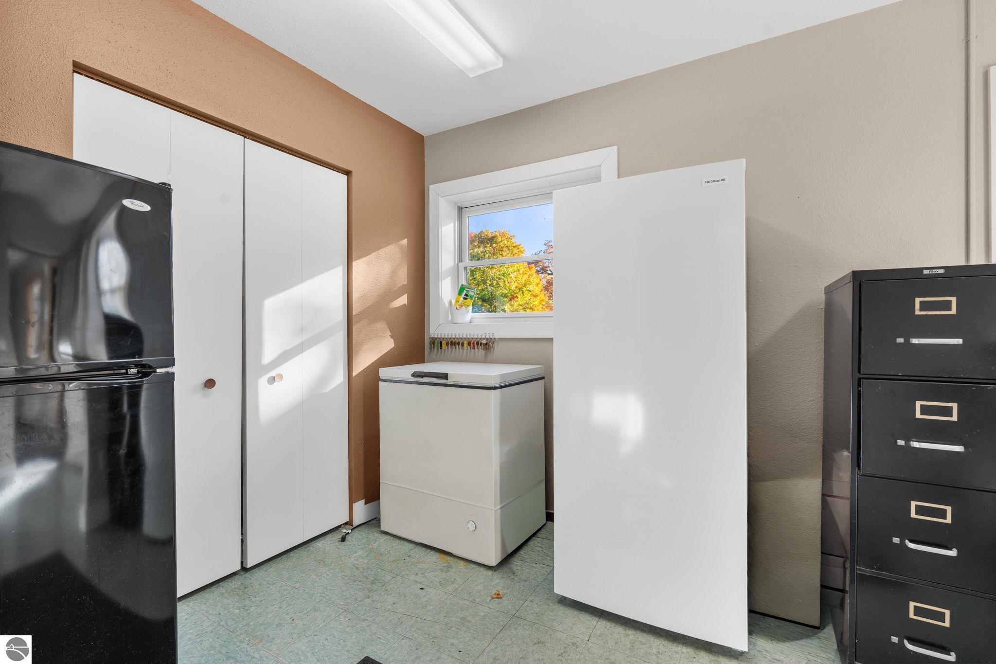 12800 & 12862 Cherry Avenue