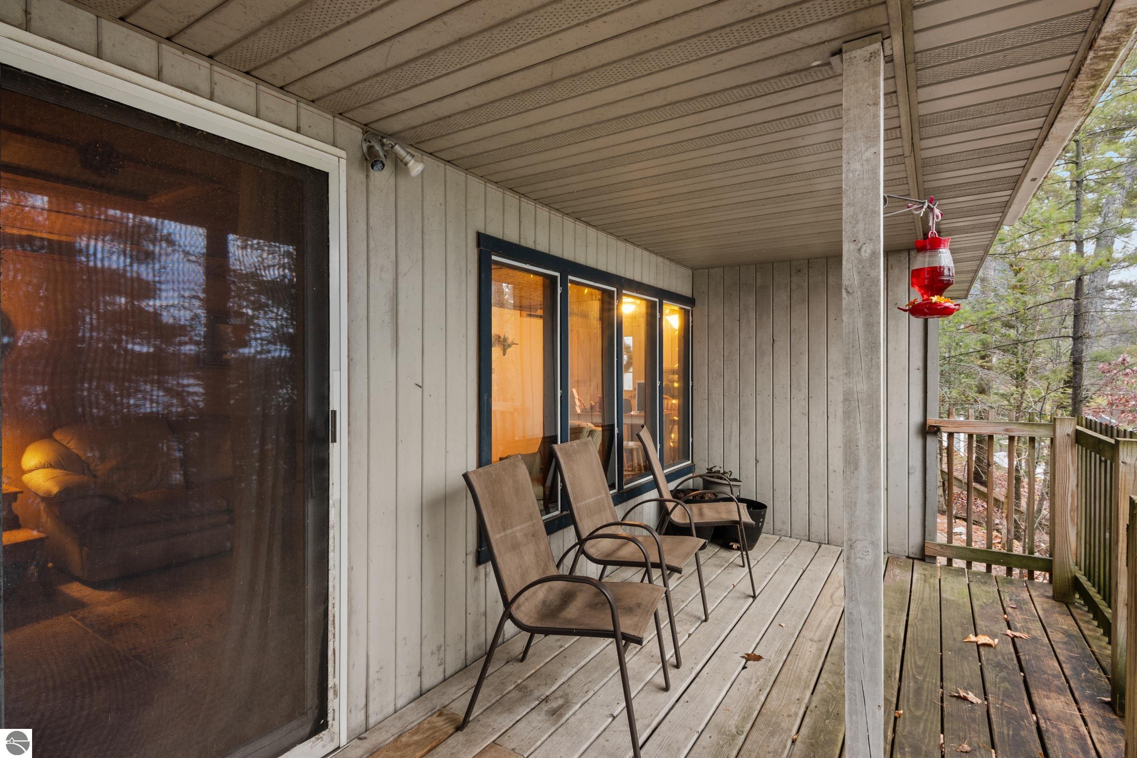4411 Lakeview Trail