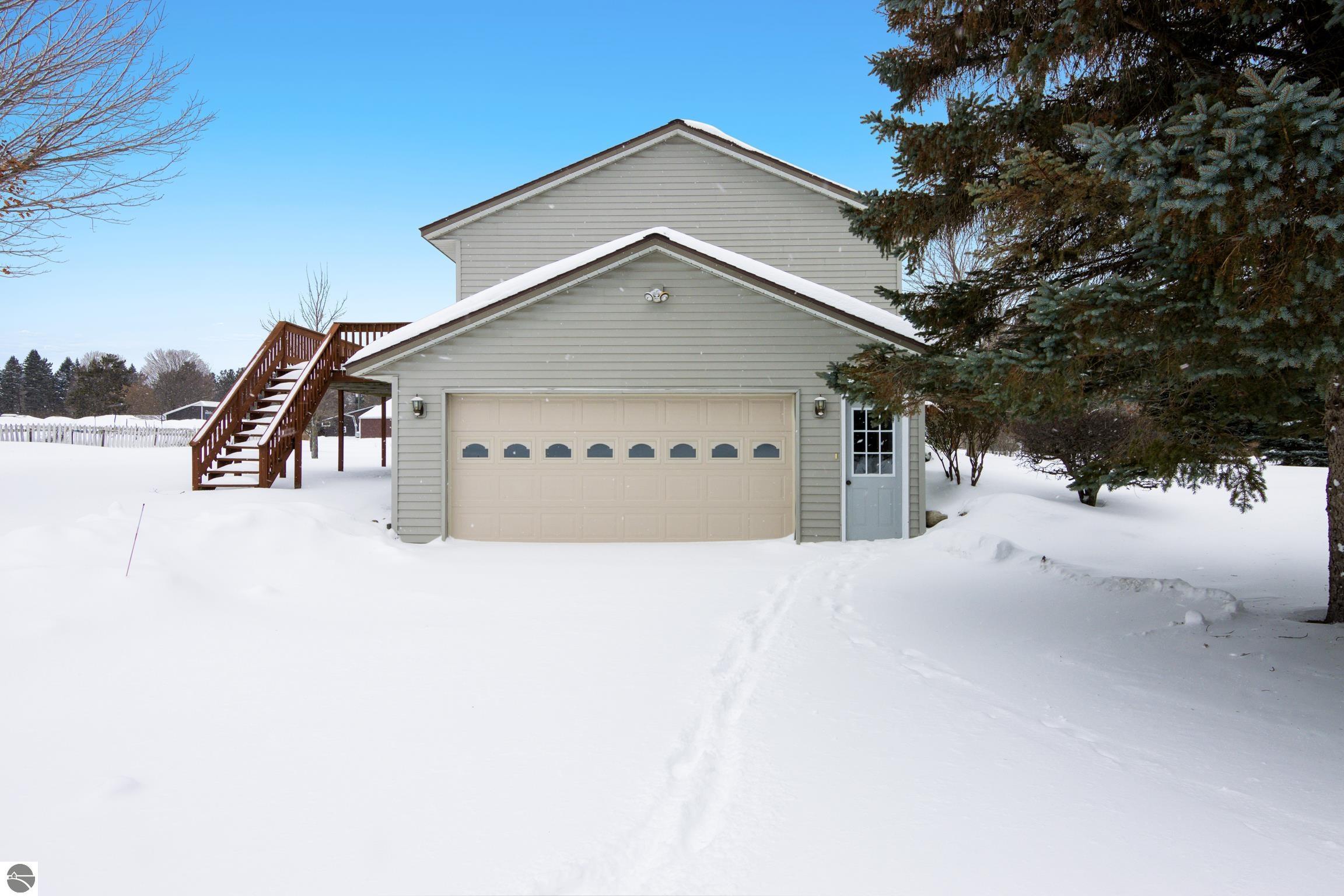 1199 W Intermediate Lake Drive