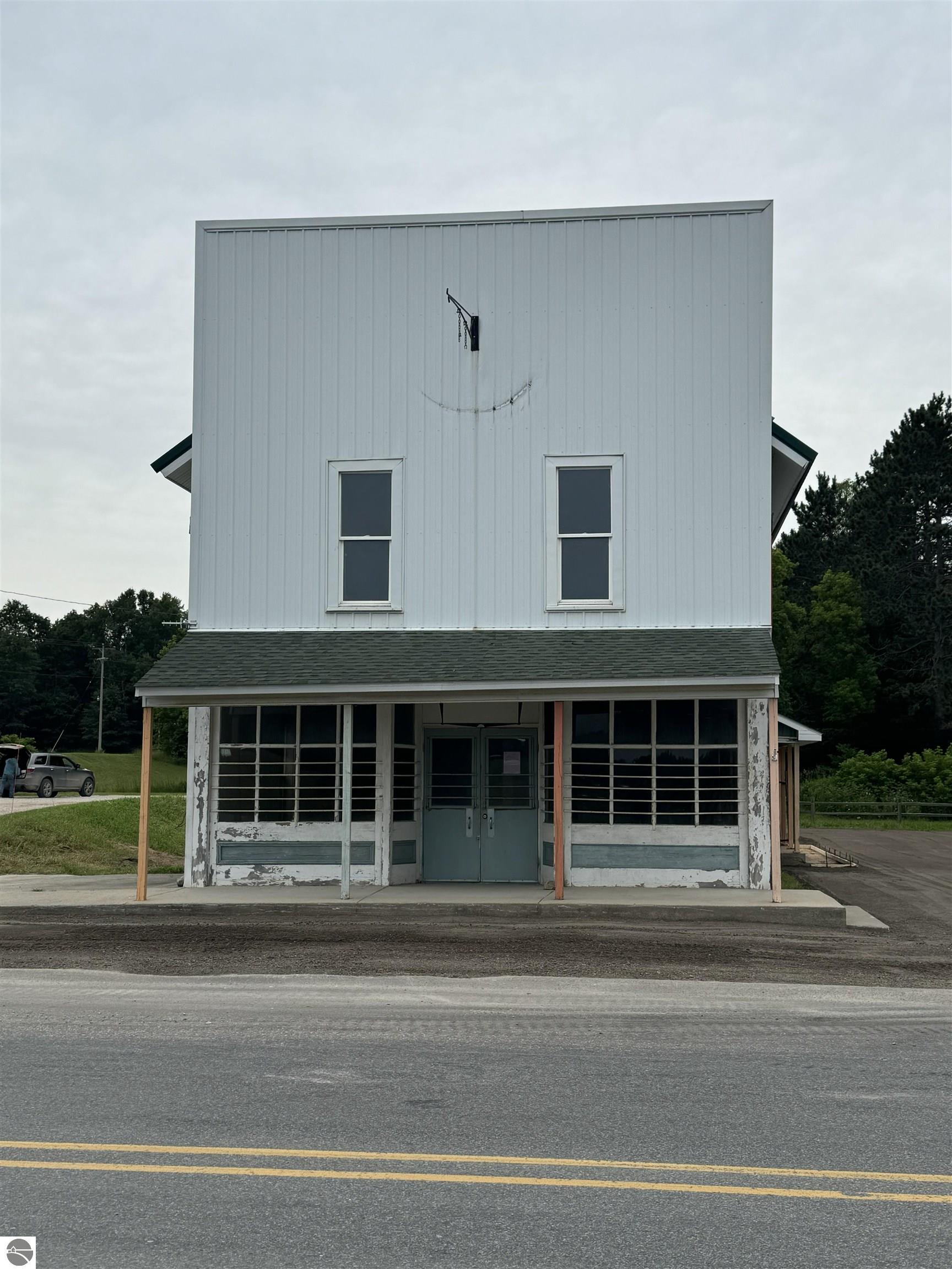 10978 E Eight Mile Road