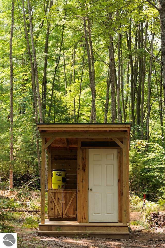 9289 E Eight Mile Road