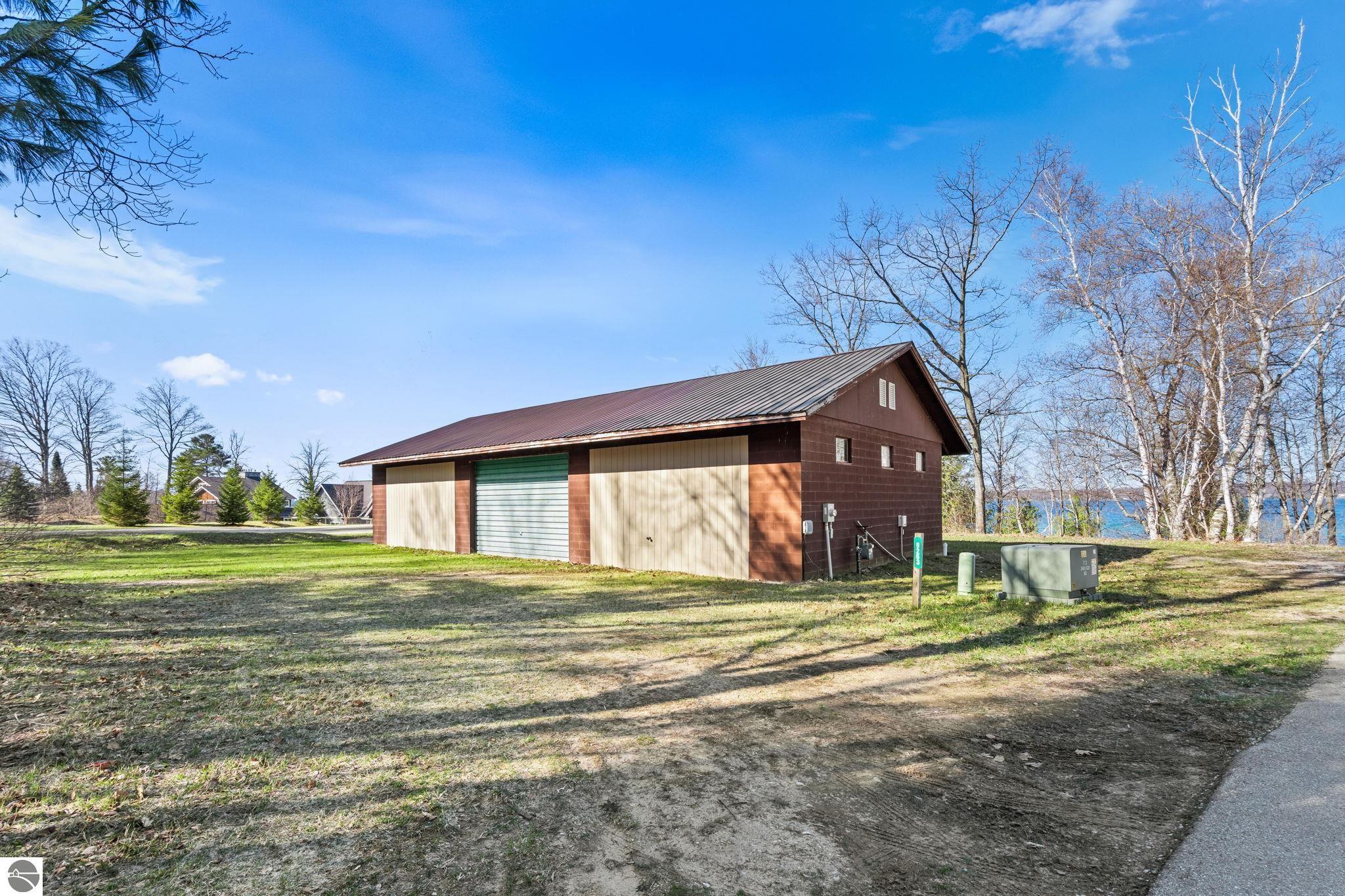 9263 Charlie Lane