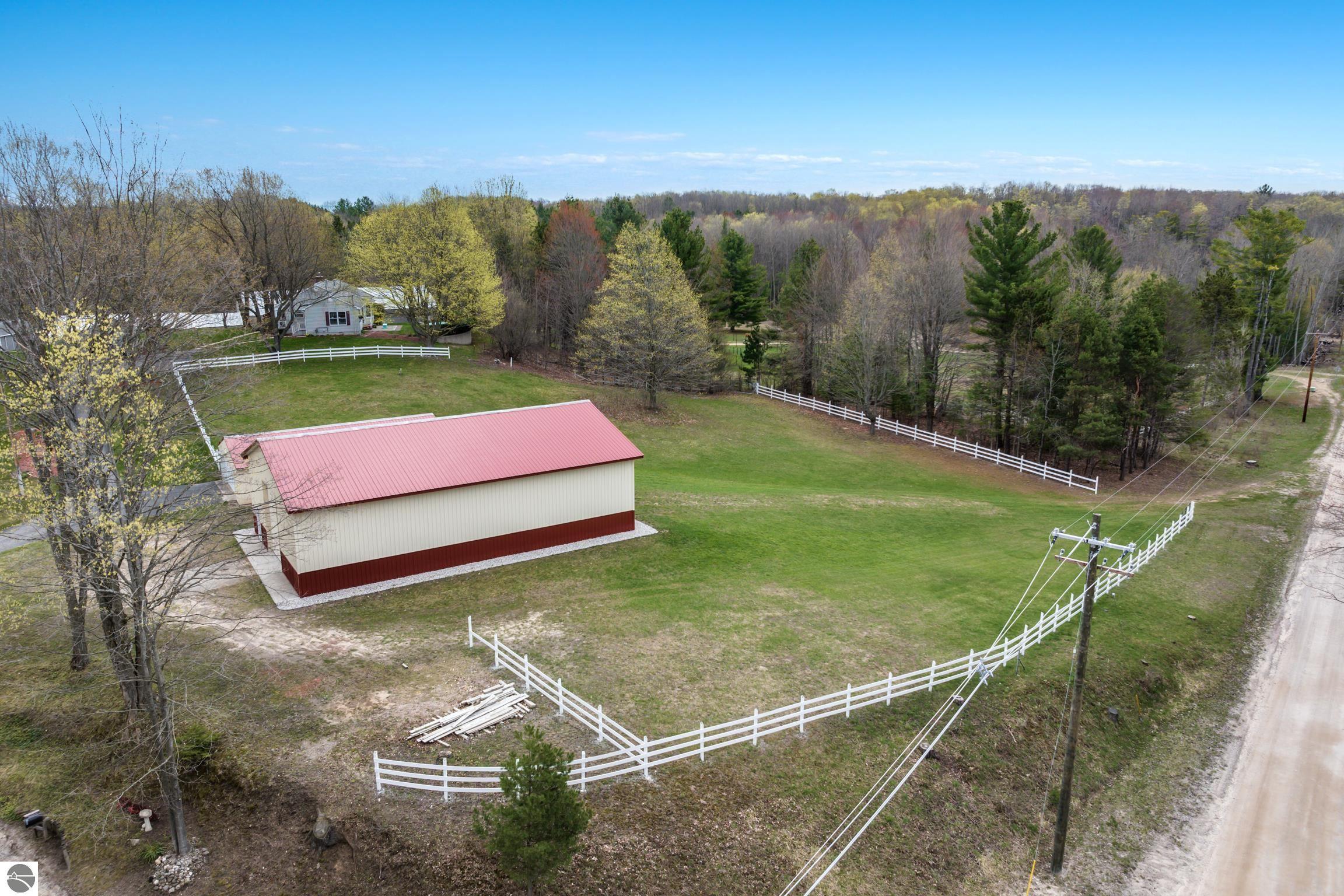 8124 Crisp Road