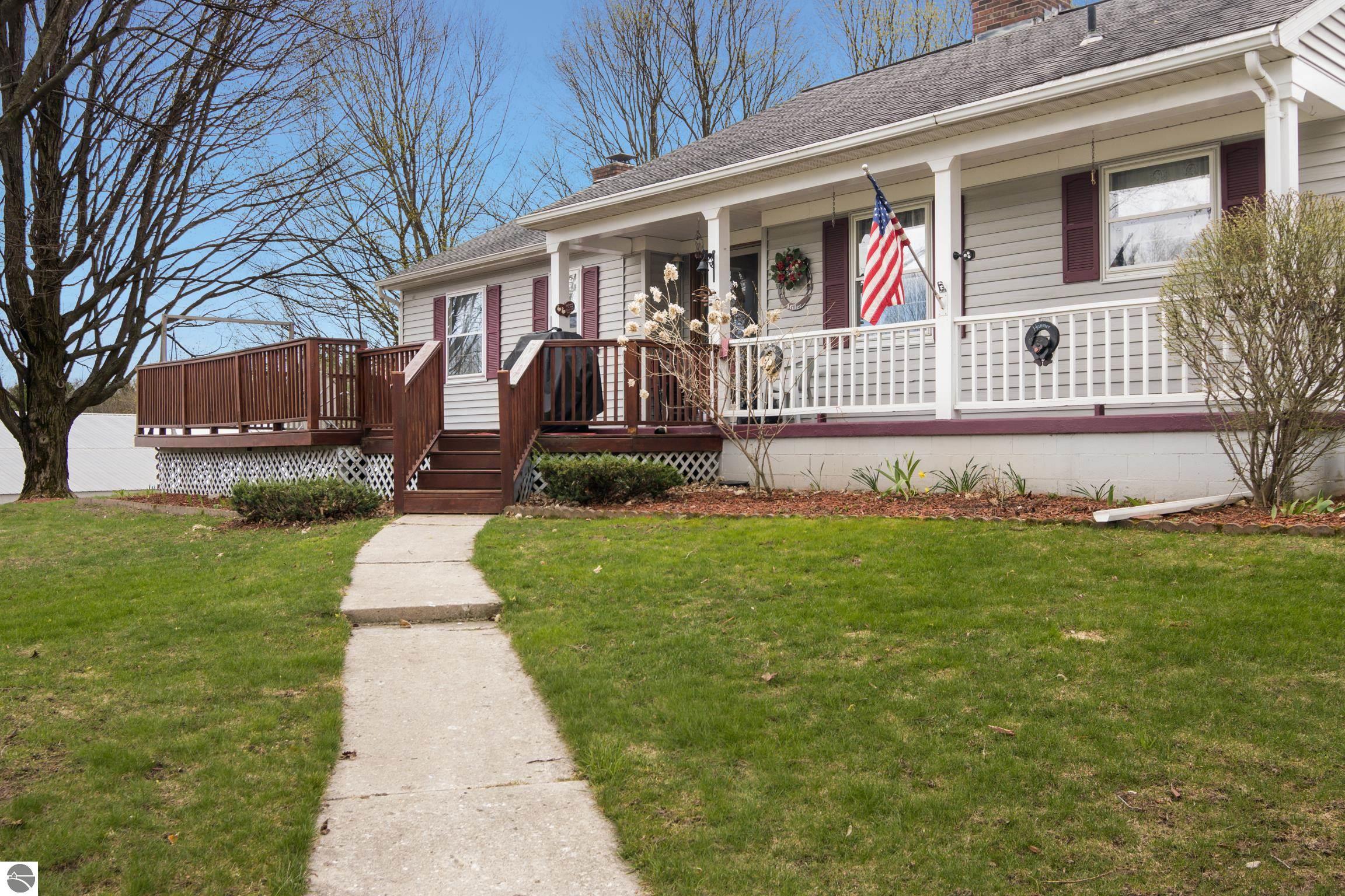 8124 Crisp Road