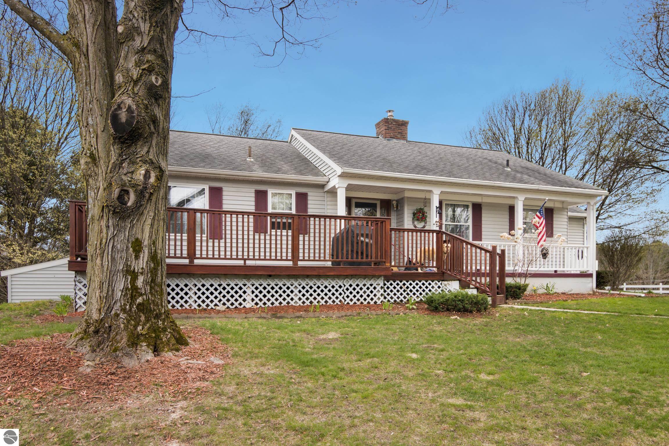 8124 Crisp Road