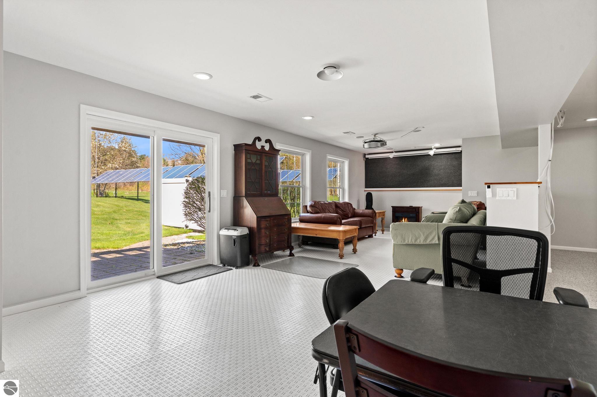 8673 Sun Bay Court