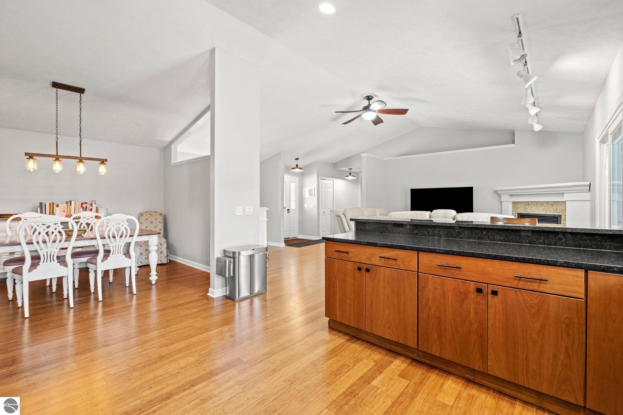 8673 Sun Bay Court