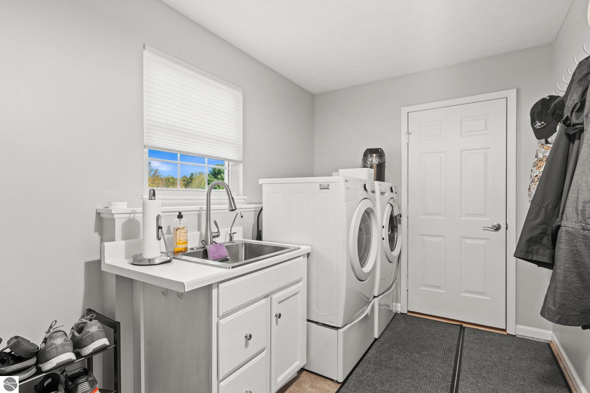 8673 Sun Bay Court