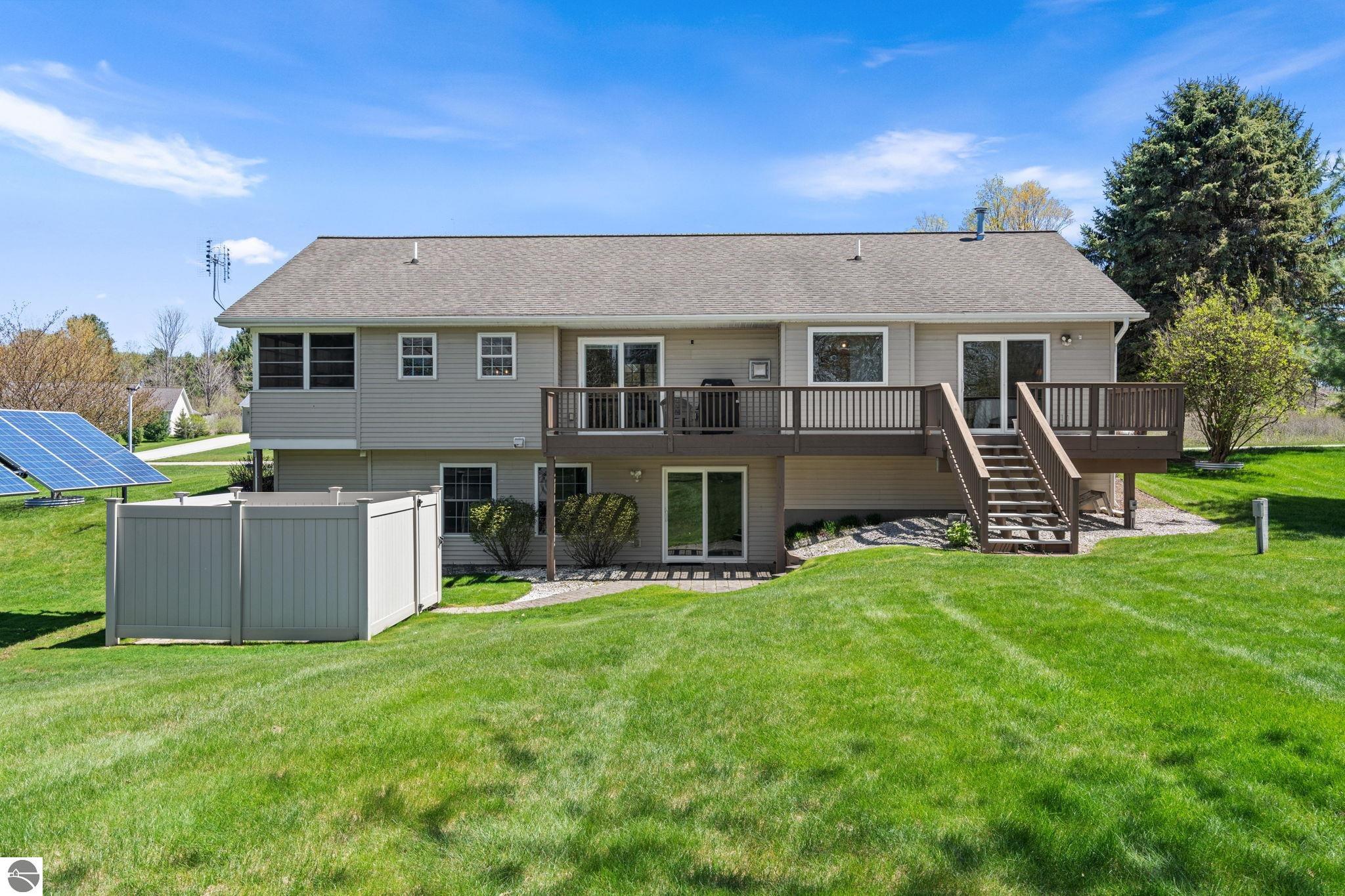 8673 Sun Bay Court
