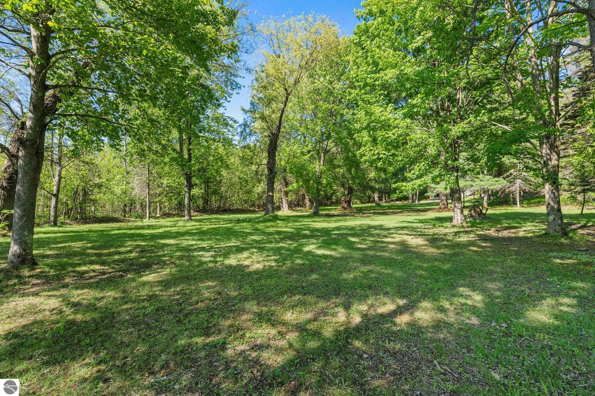5252 Six Mile Lake Road