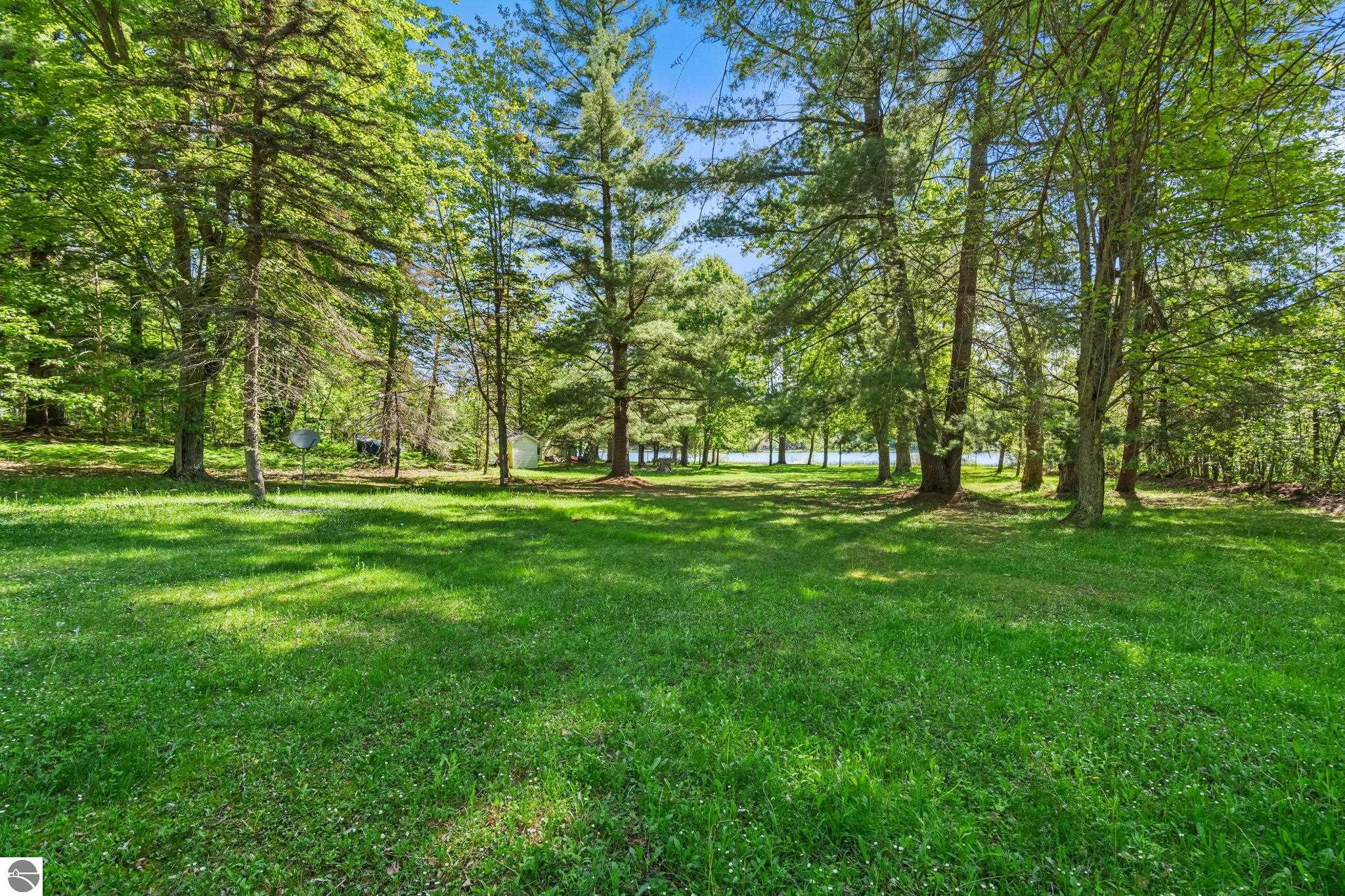 5252 Six Mile Lake Road