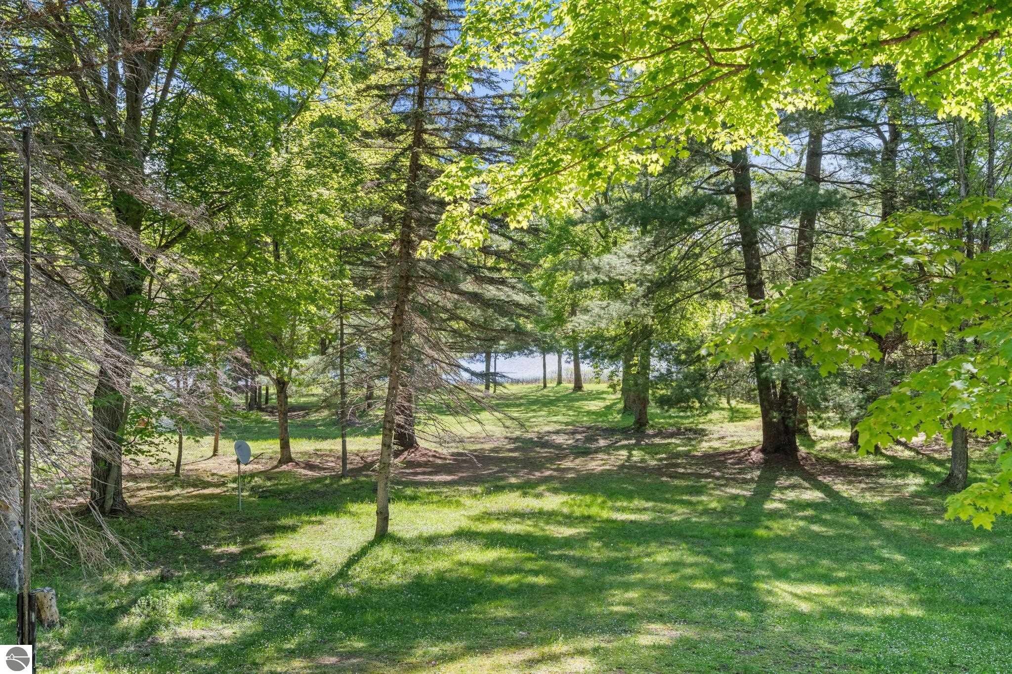 5252 Six Mile Lake Road