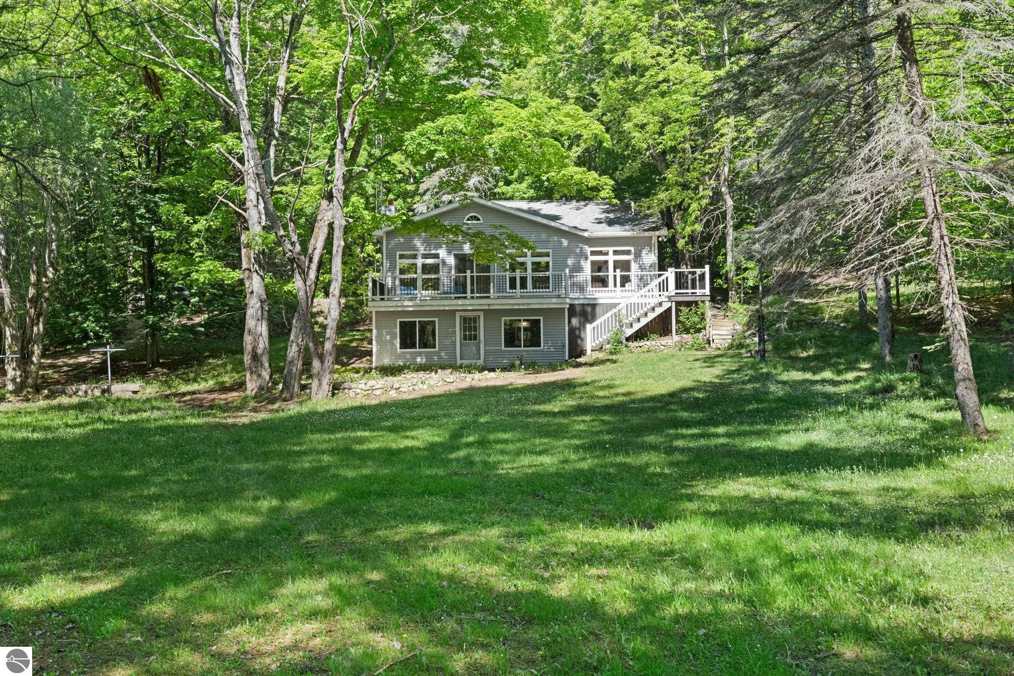 5252 Six Mile Lake Road
