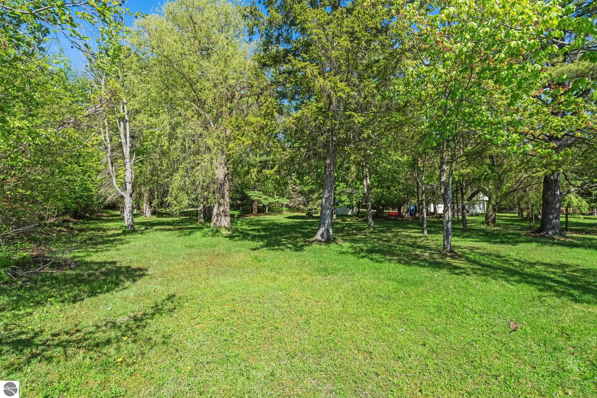 5252 Six Mile Lake Road