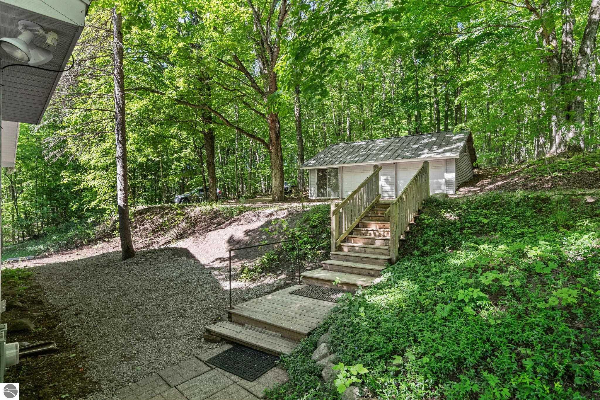 5252 Six Mile Lake Road
