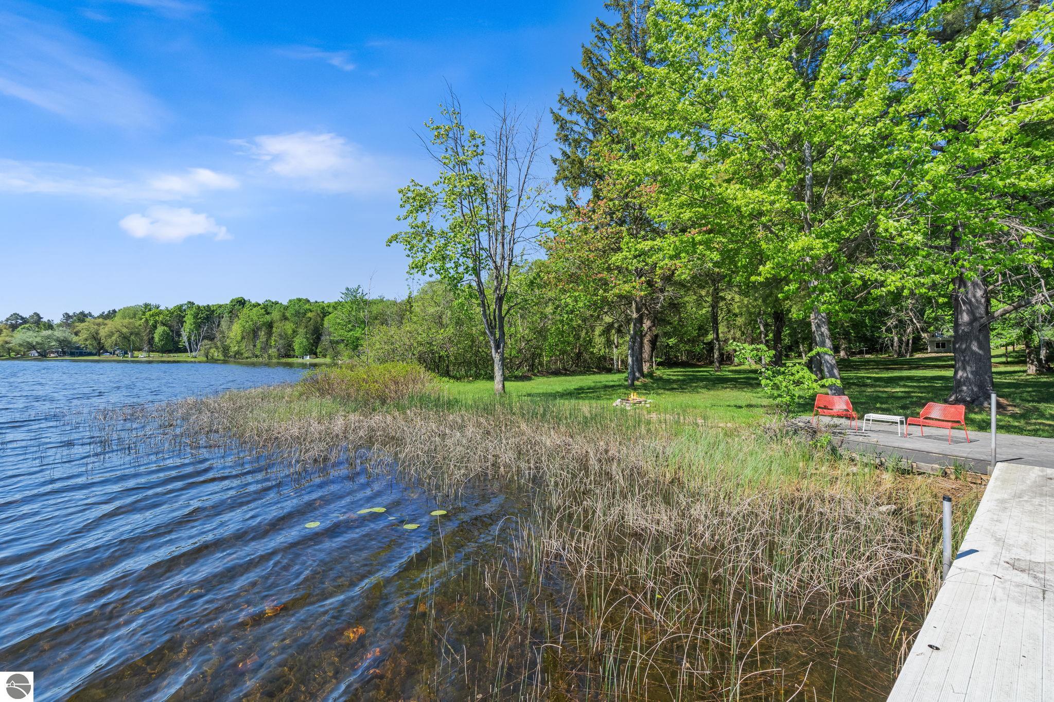 5252 Six Mile Lake Road