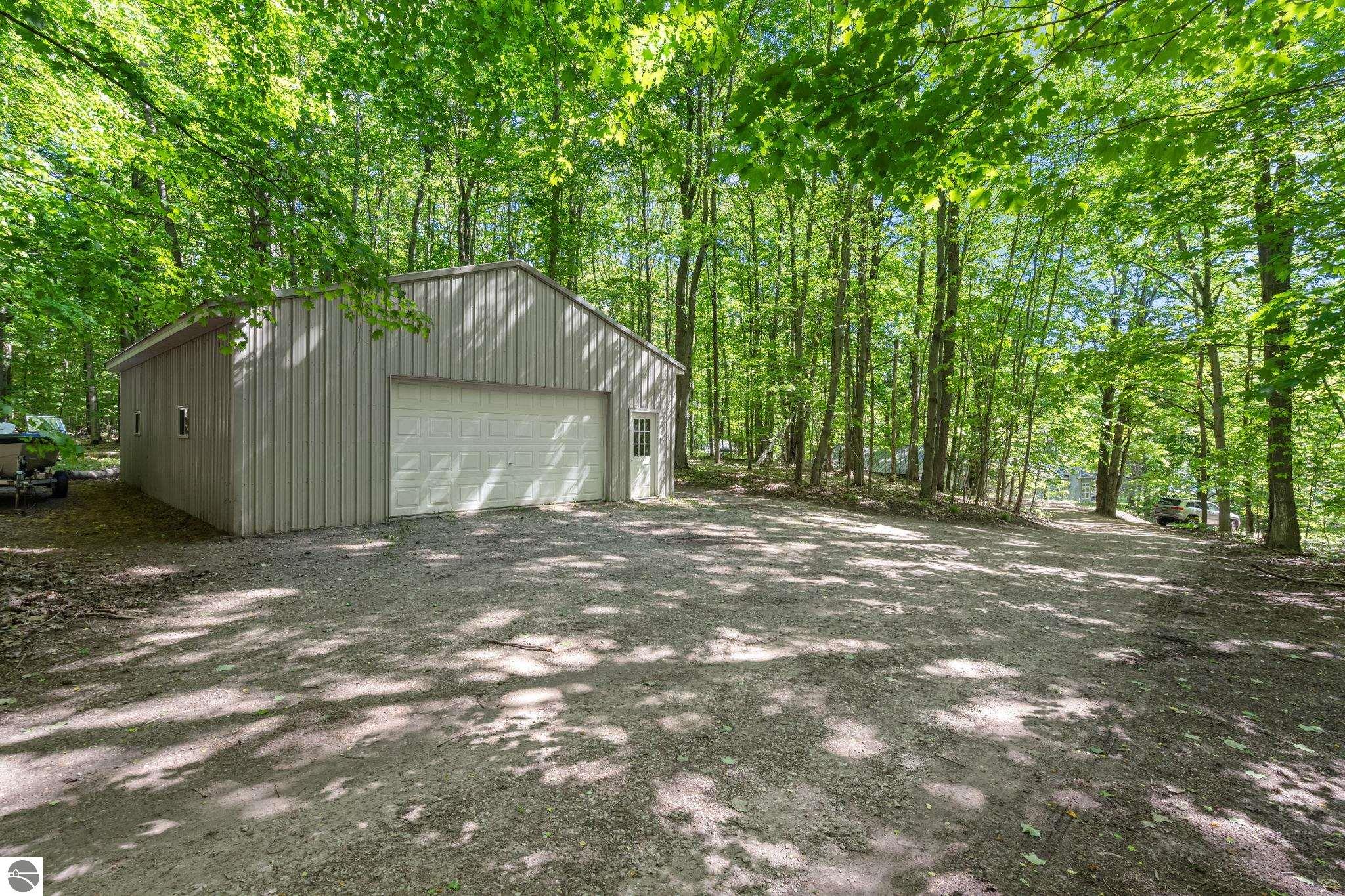 5252 Six Mile Lake Road
