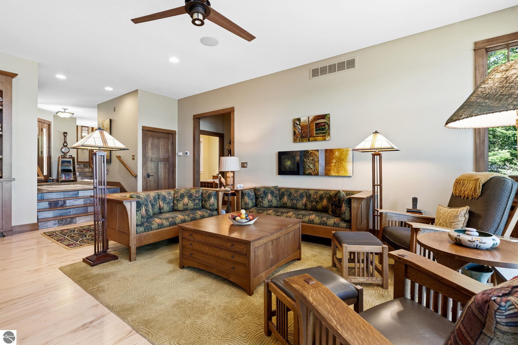 2704 Crescent Shores Drive