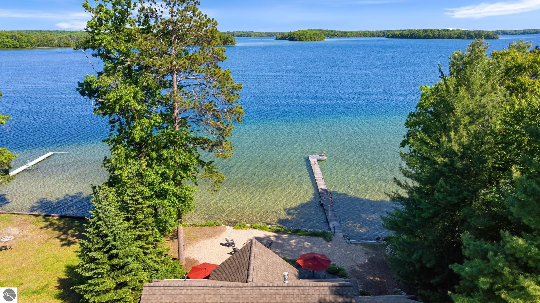 2704 Crescent Shores Drive