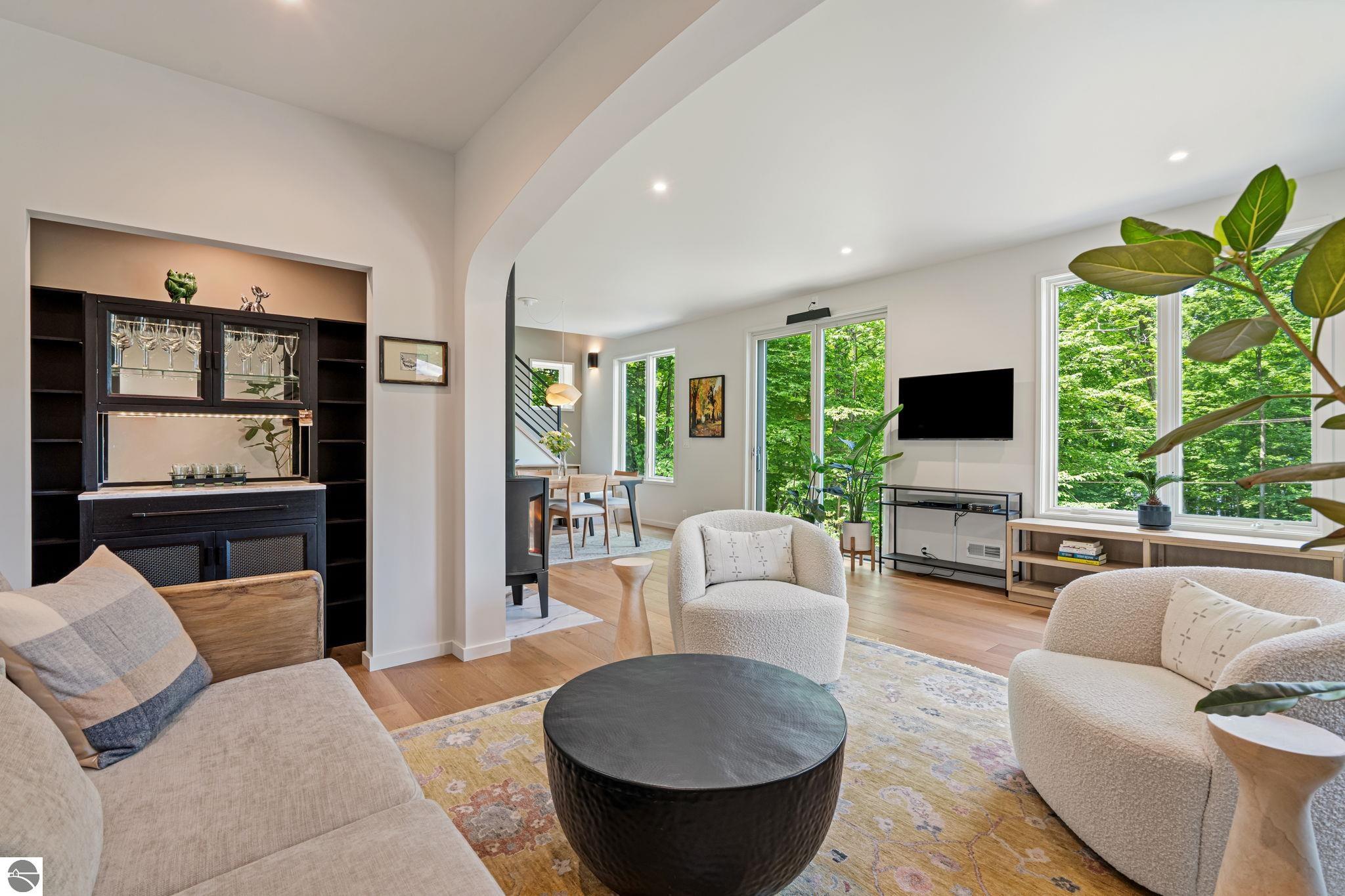 8867 S Dunns Farm Road