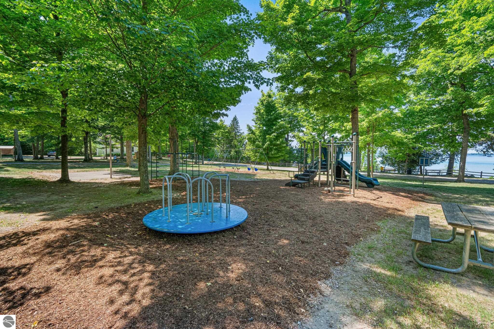 8867 S Dunns Farm Road