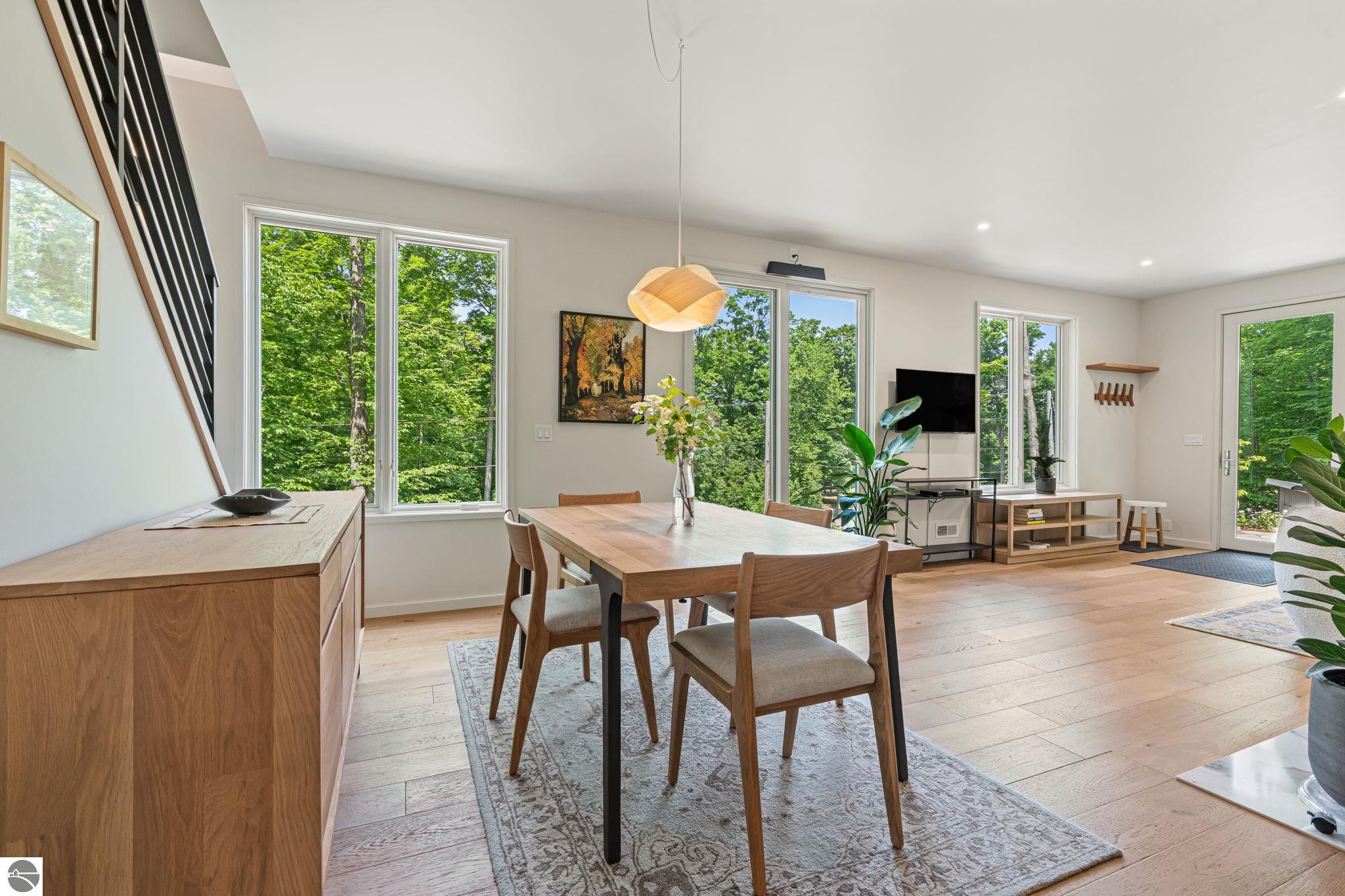 8867 S Dunns Farm Road