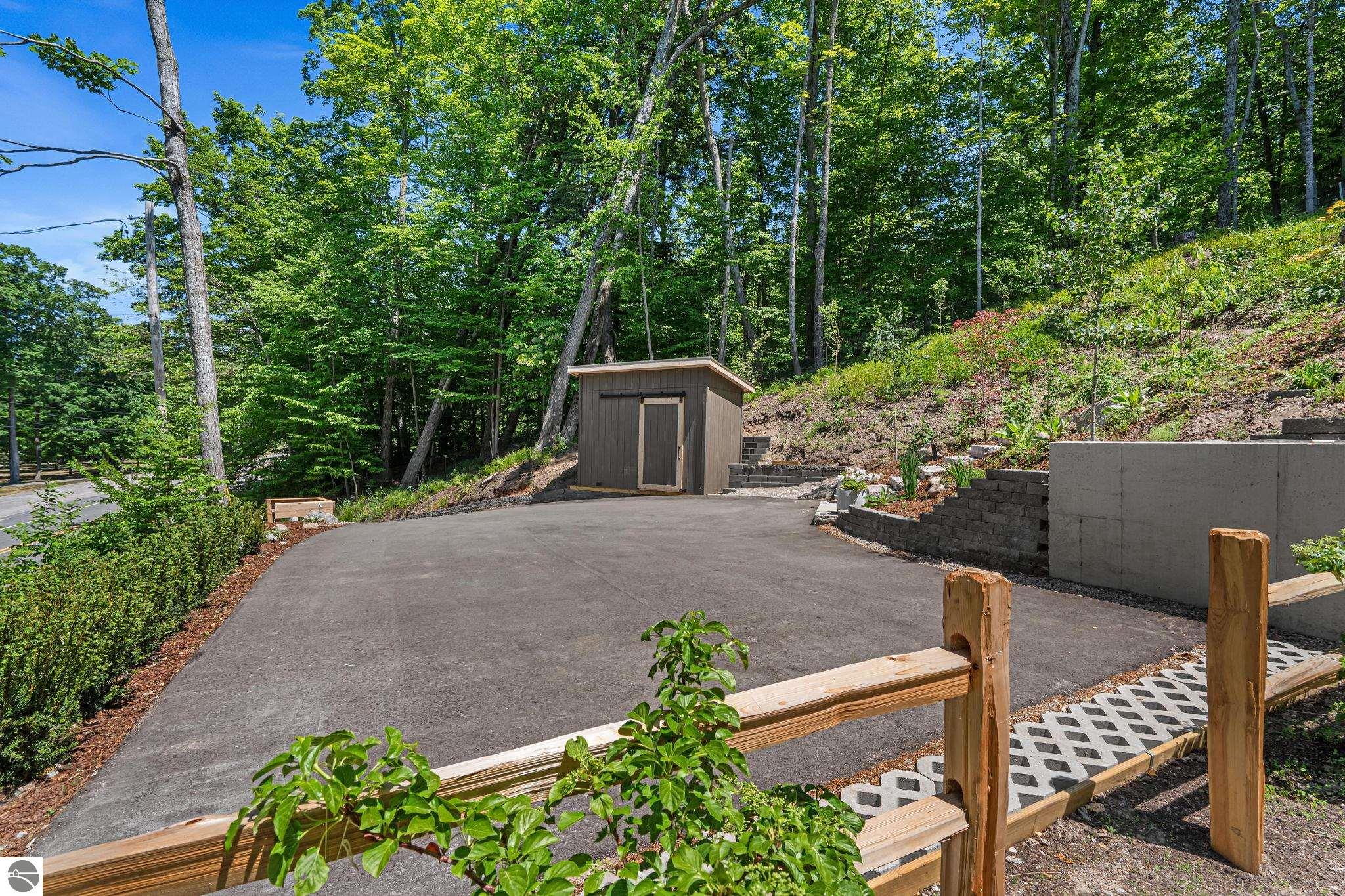 8867 S Dunns Farm Road