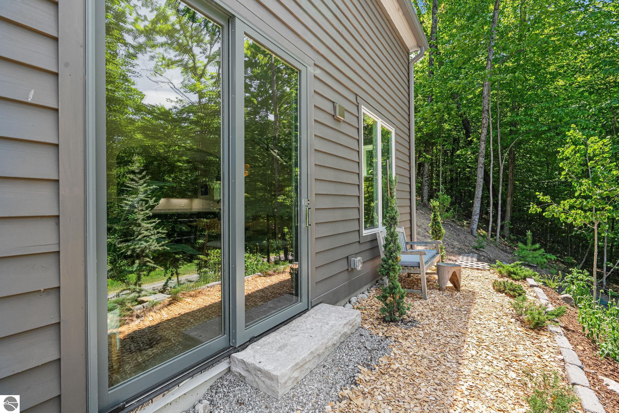 8867 S Dunns Farm Road