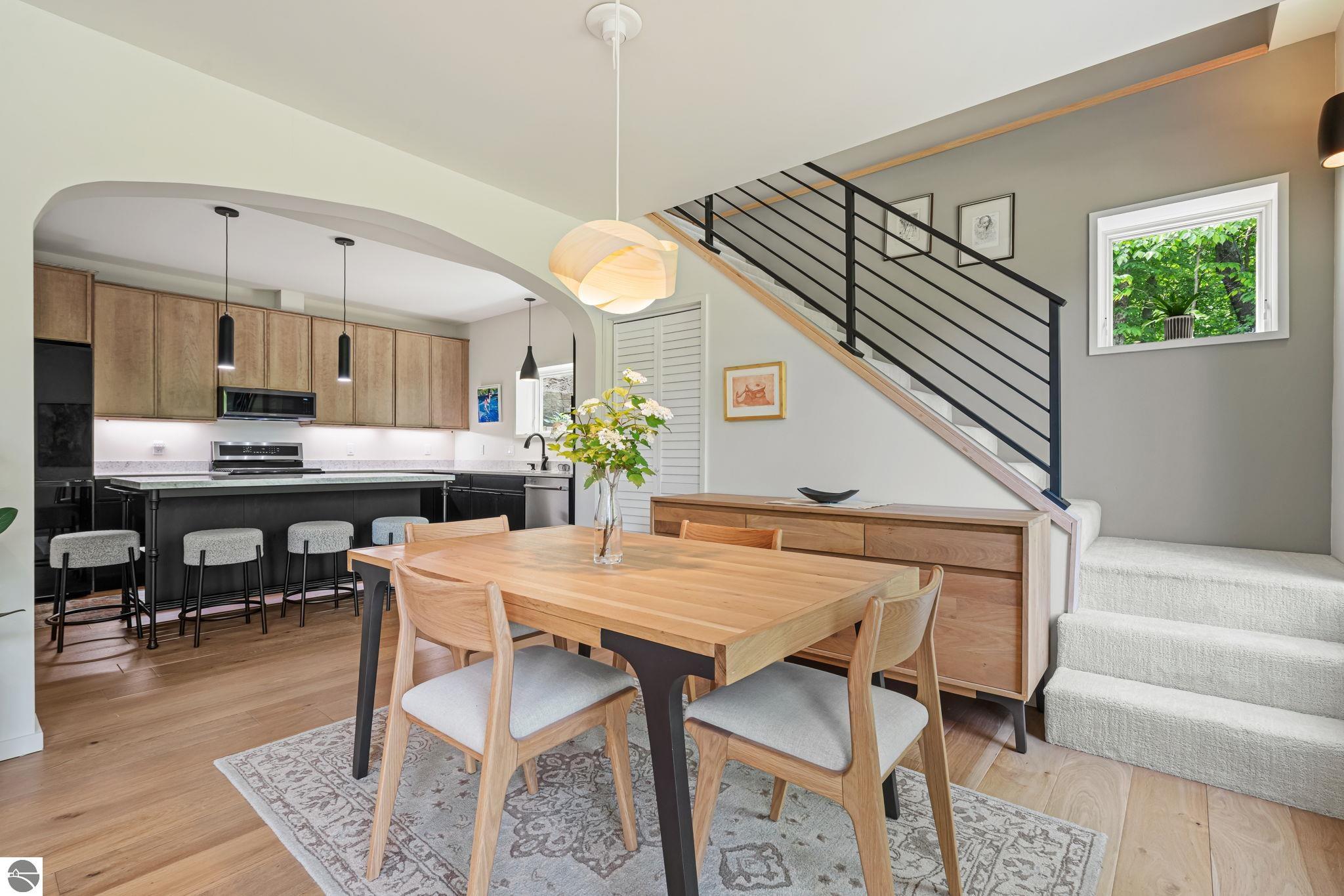 8867 S Dunns Farm Road