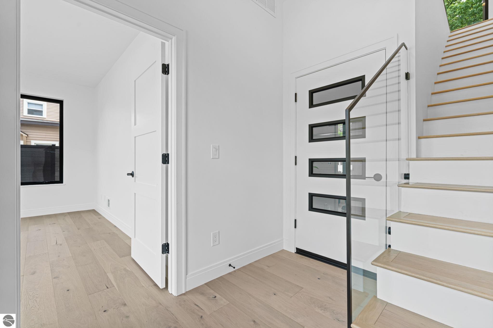 215 Barlow Street