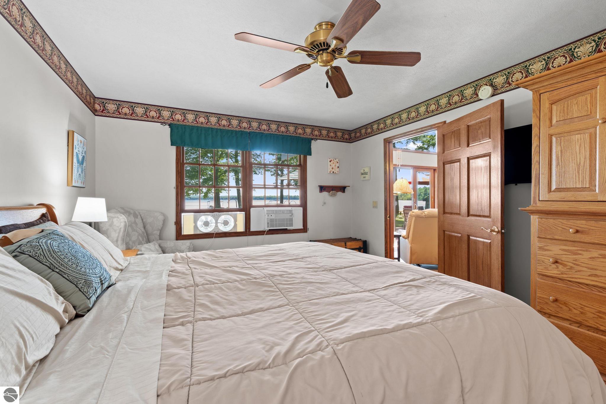 8585 Strawberry Point Road