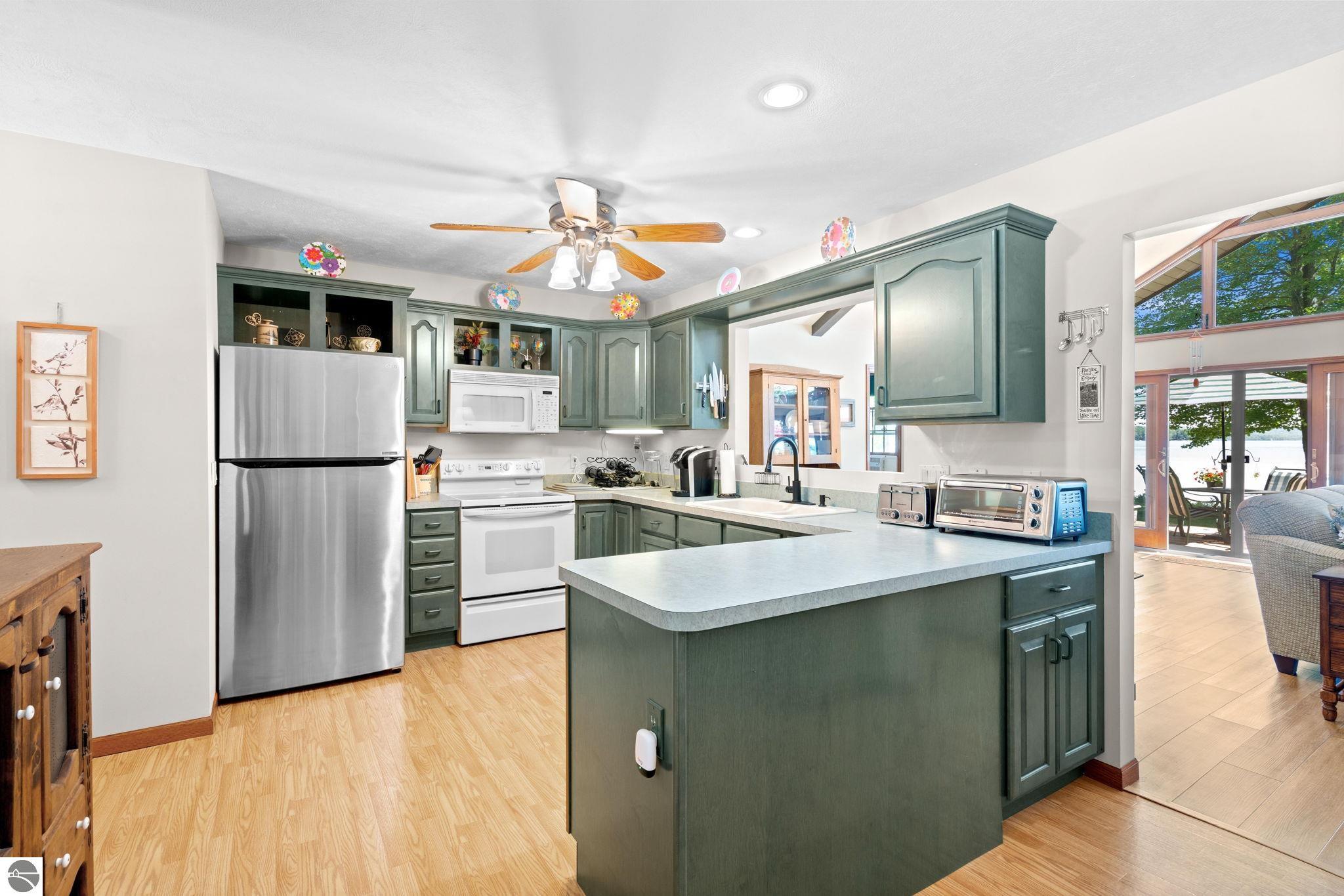 8585 Strawberry Point Road