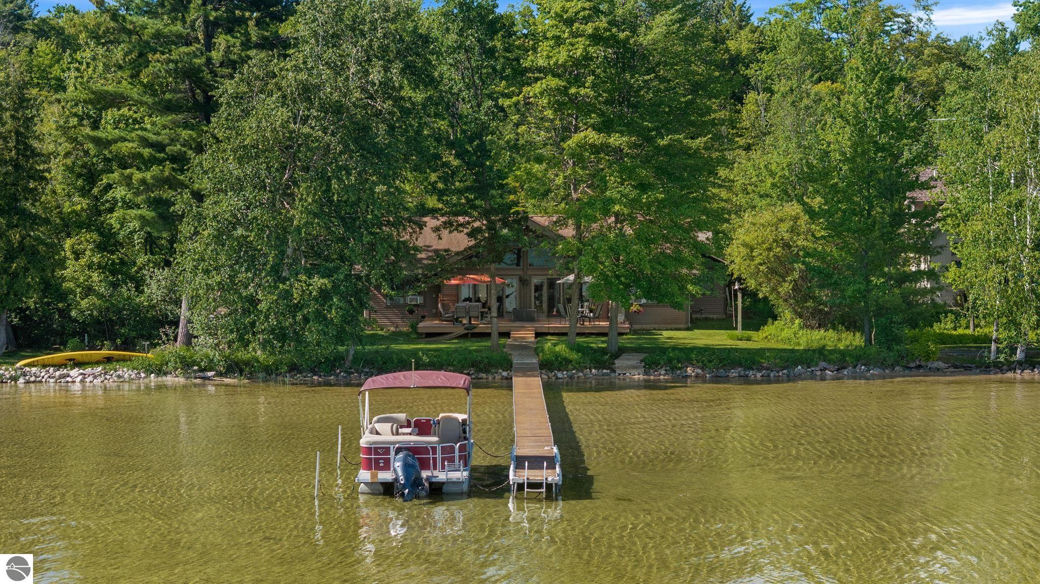8585 Strawberry Point Road