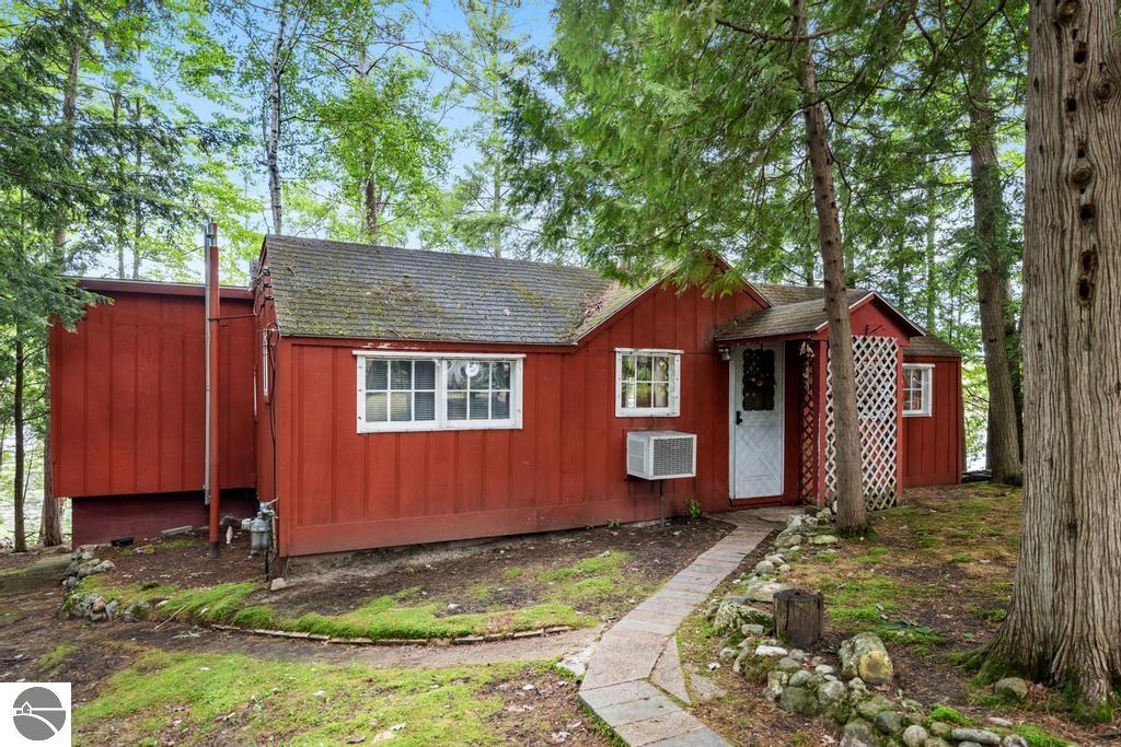 4323 Balsam Circle