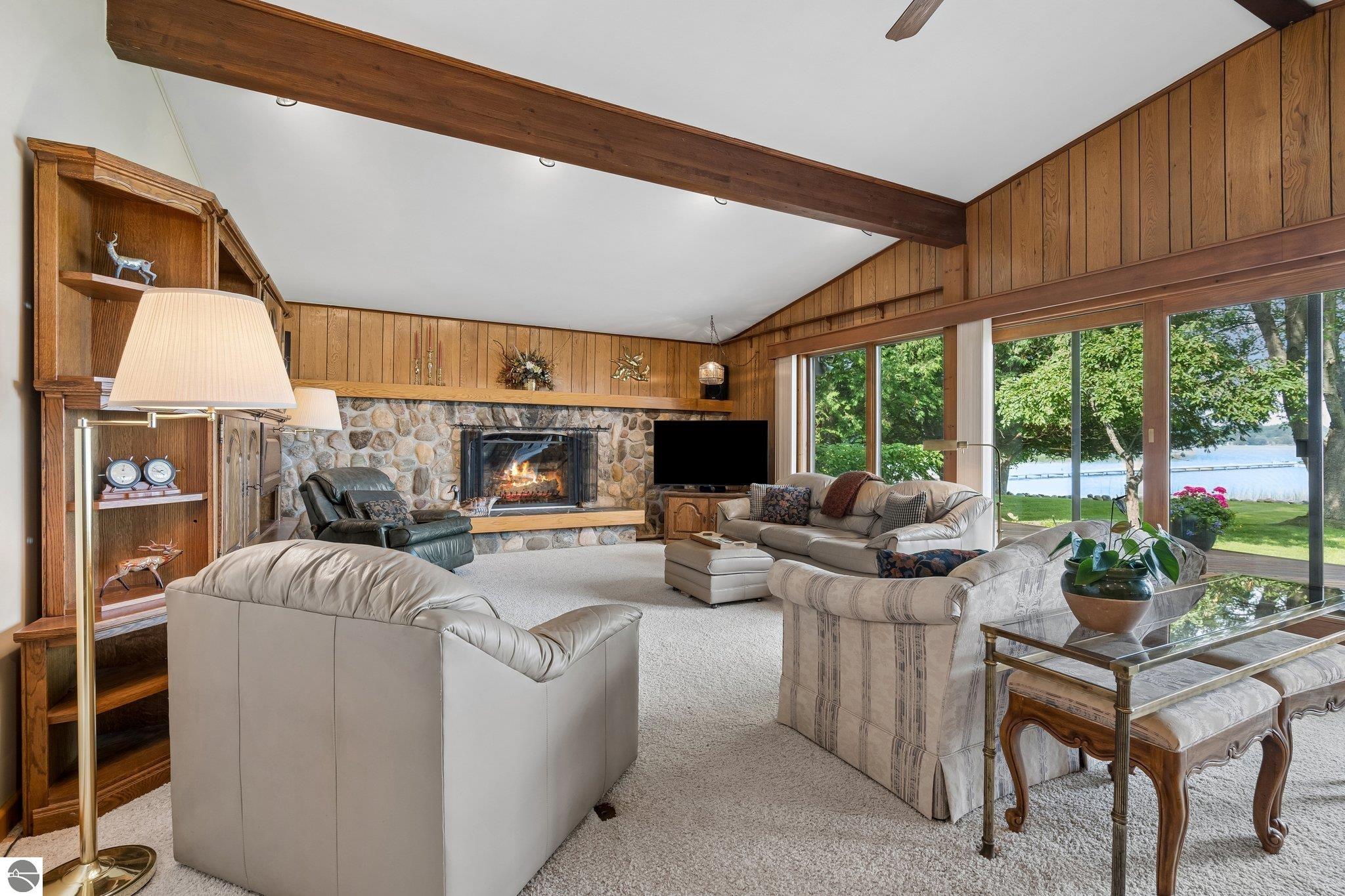 6246 White Birch Lane