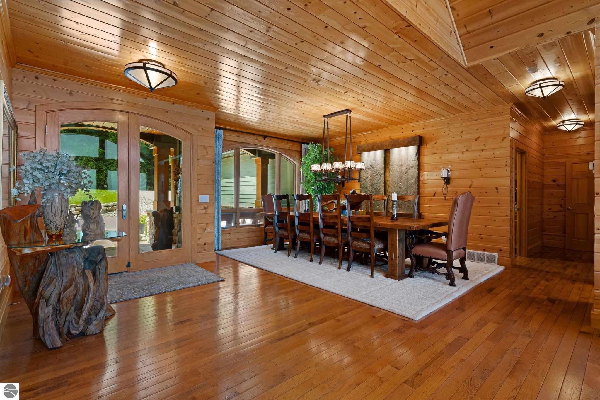 4557 N West Torch Lake Drive