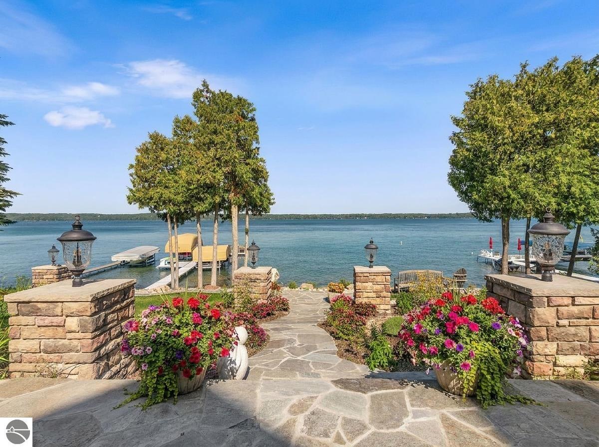 4557 N West Torch Lake Drive