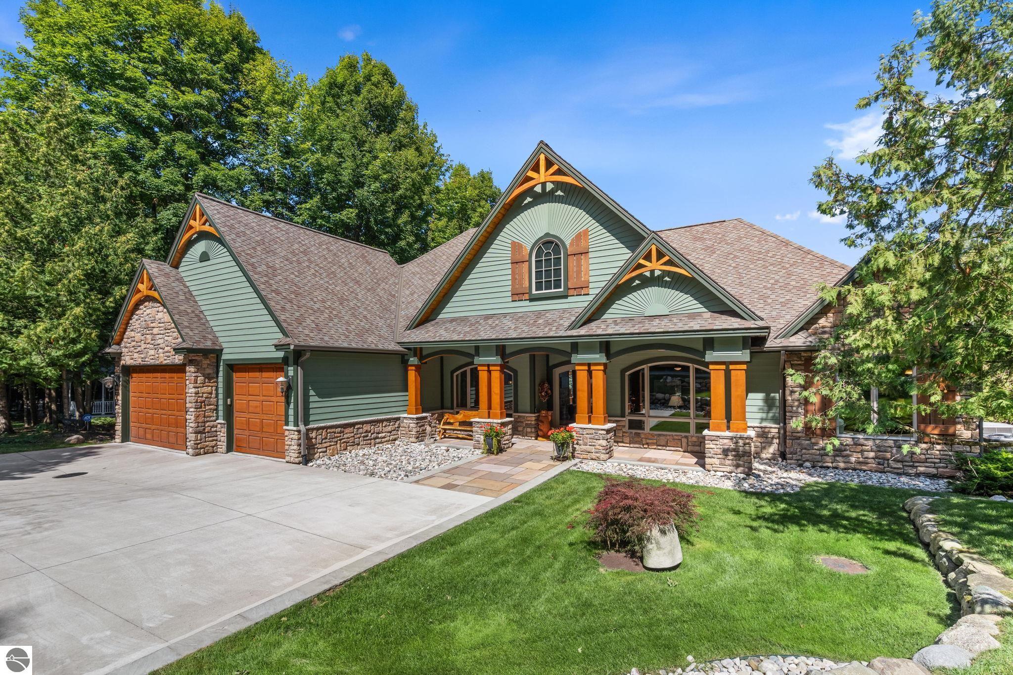 4557 N West Torch Lake Drive