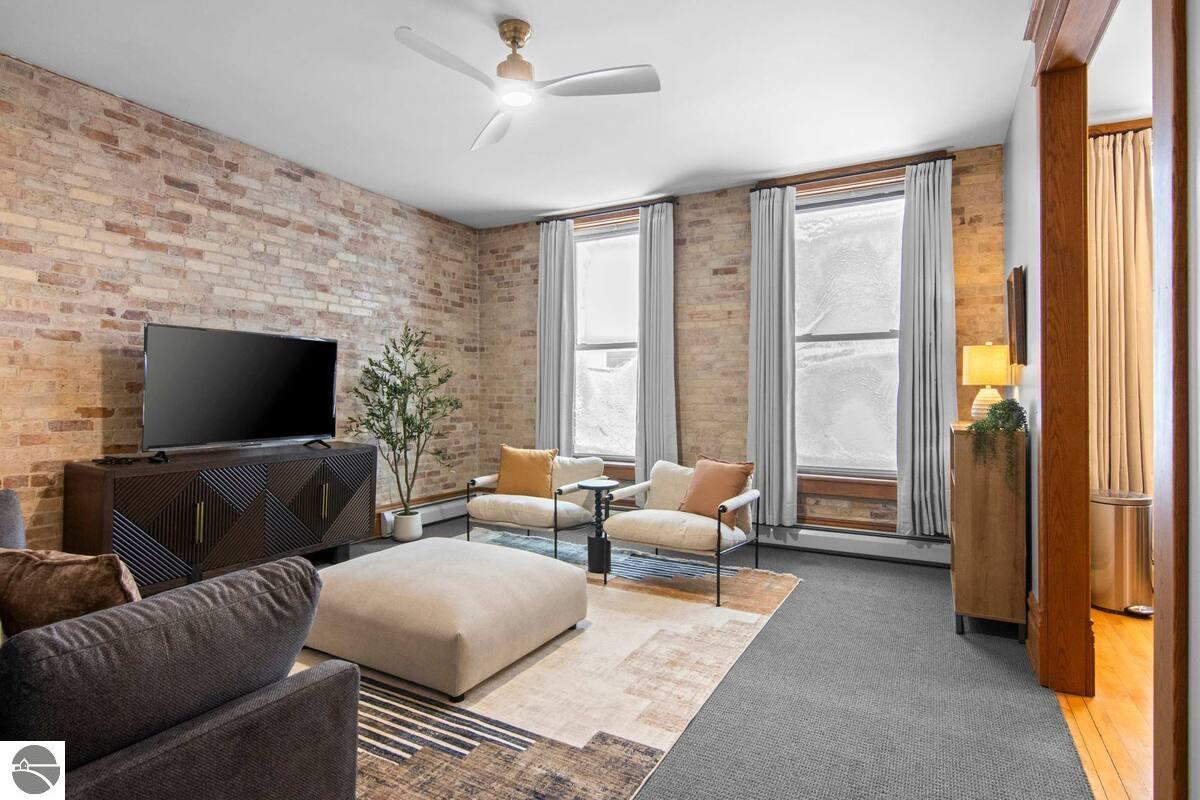 138 River Street # 1 Unit: #1