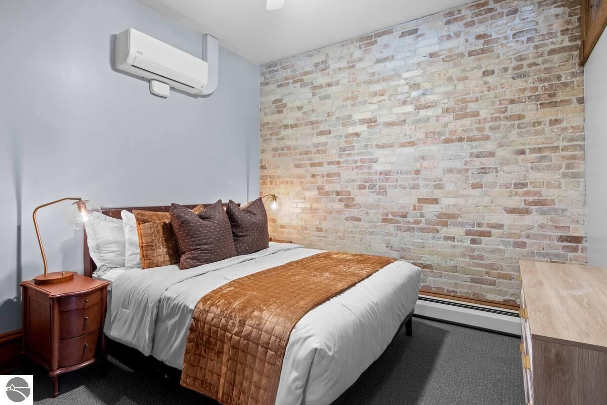 138 River Street # 1 Unit: #1