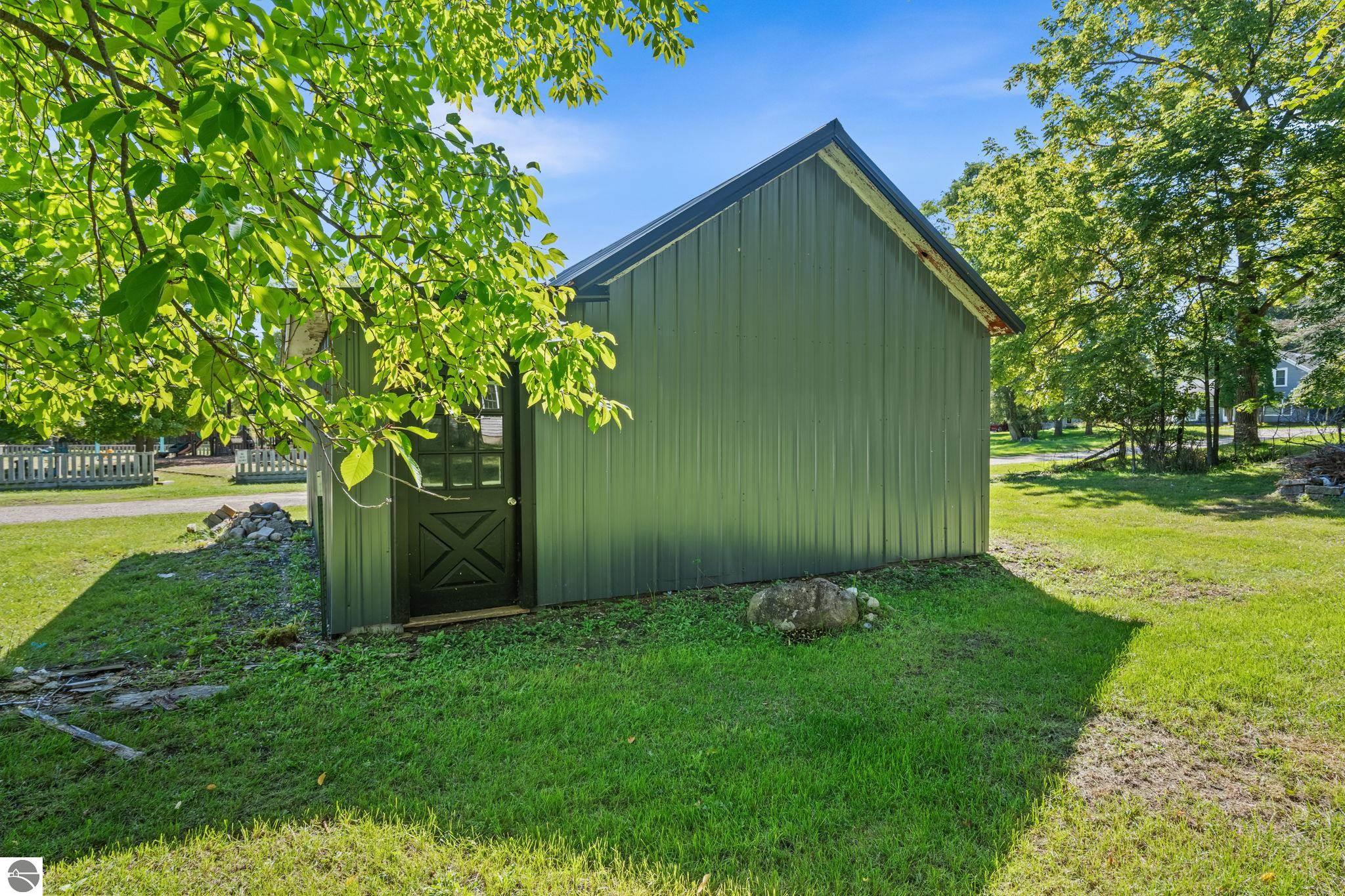 204 E Forest Home Avenue