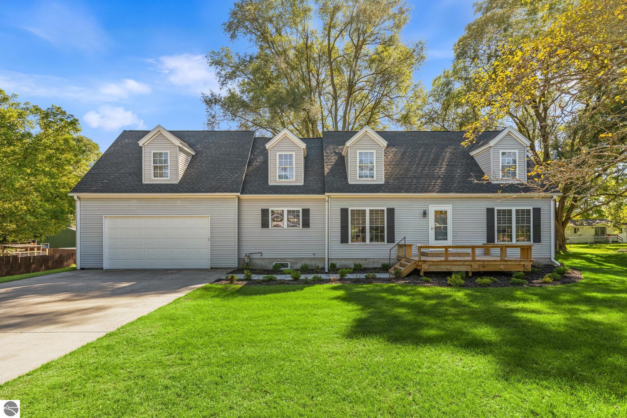 204 E Forest Home Avenue