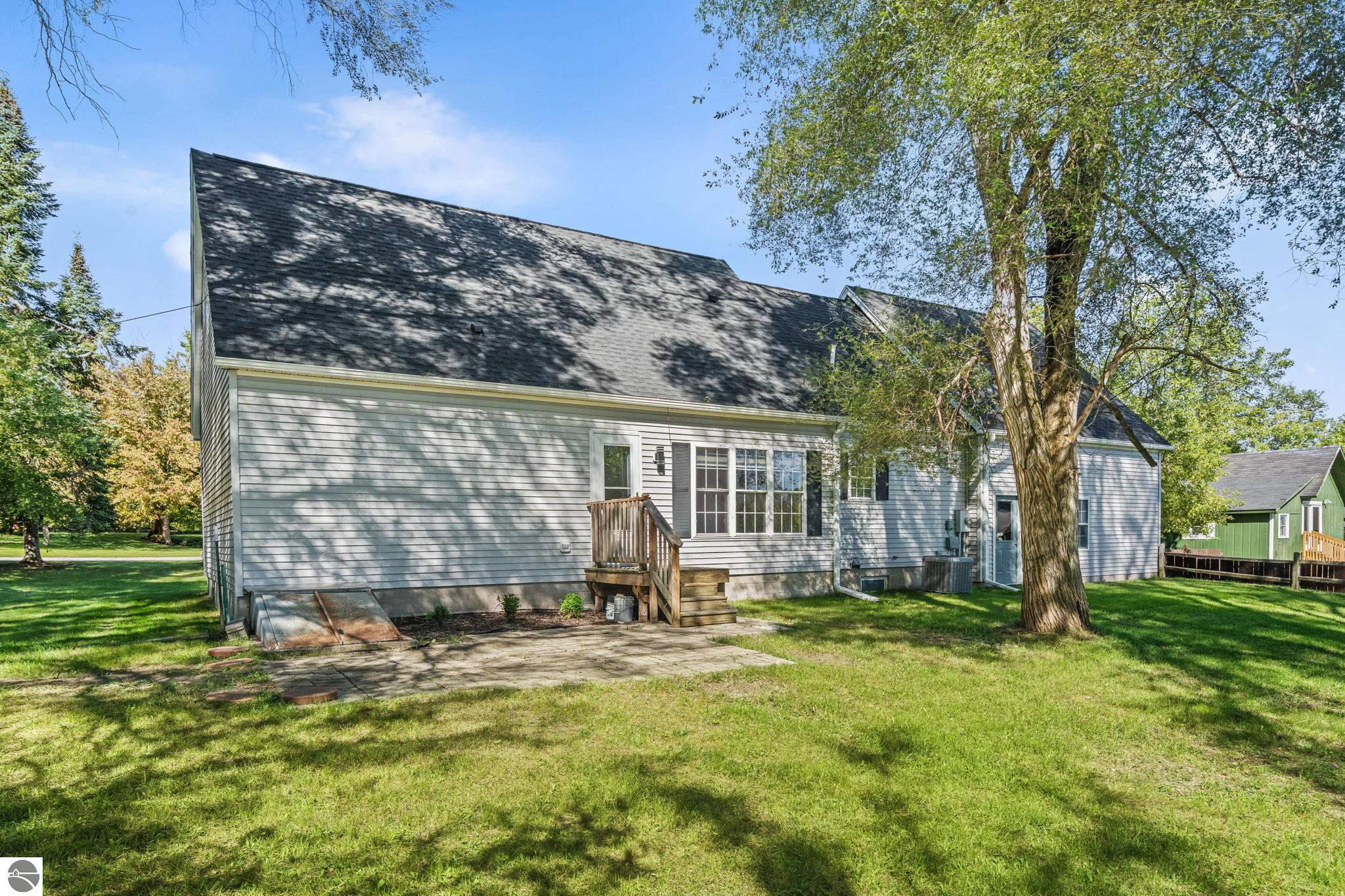 204 E Forest Home Avenue