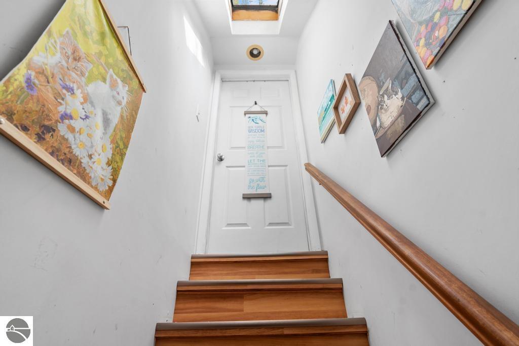 4411 Lakeview Trail