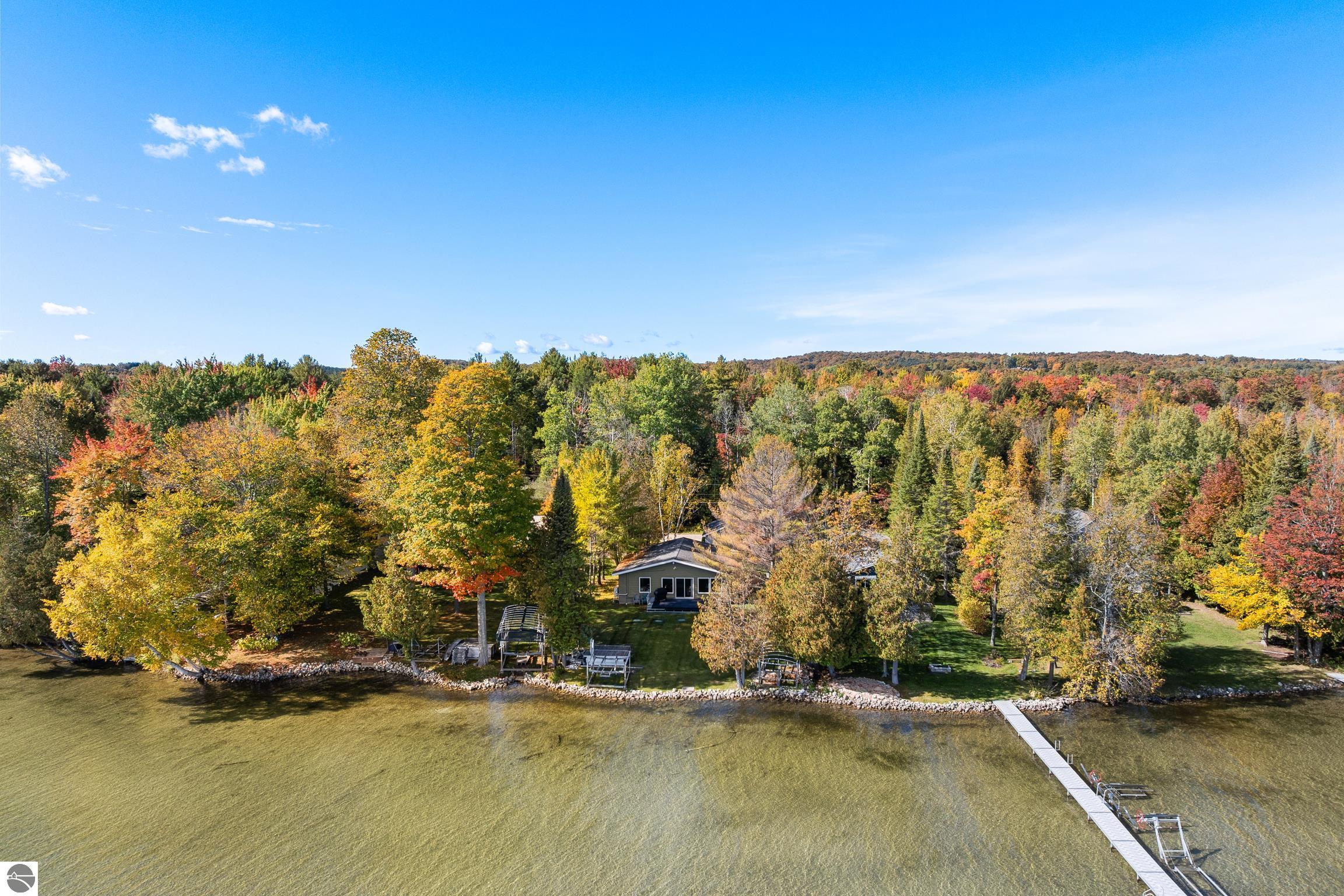 4843 S Skyline Drive