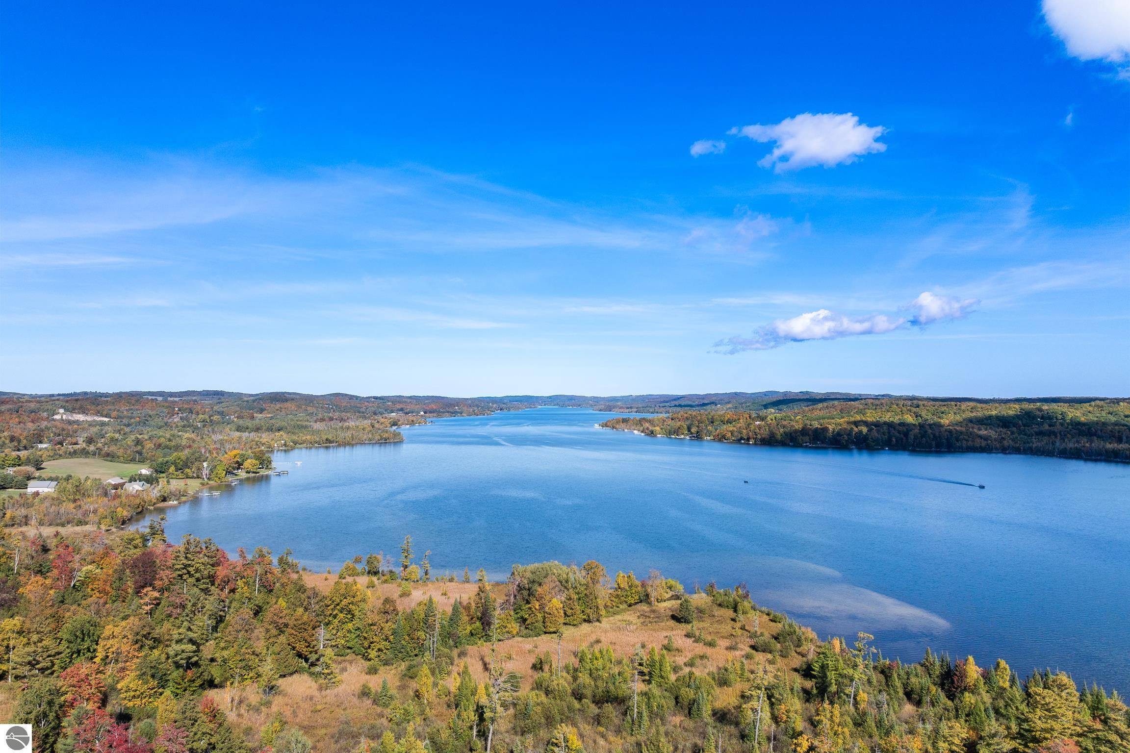4843 S Skyline Drive