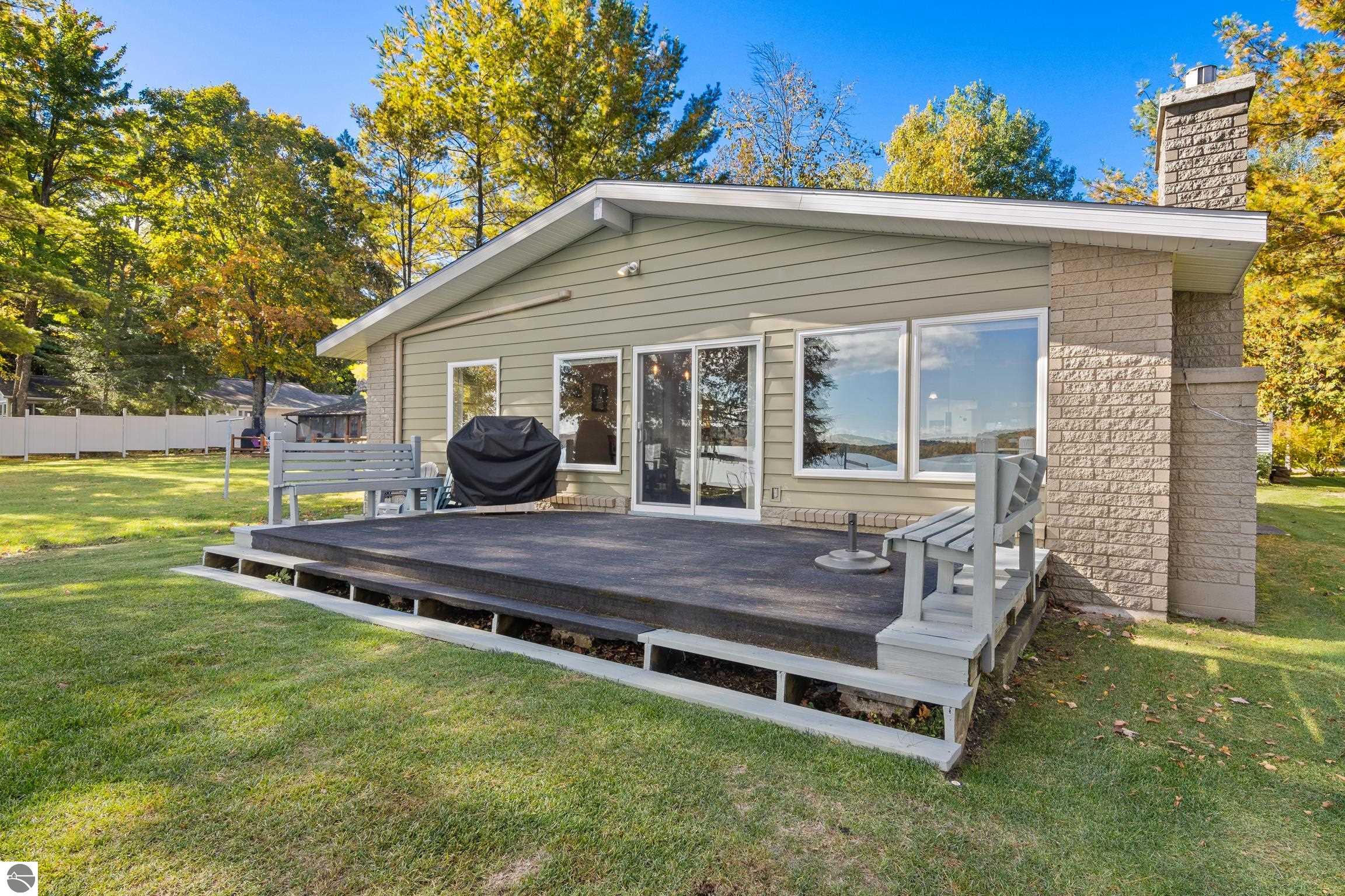 4843 S Skyline Drive