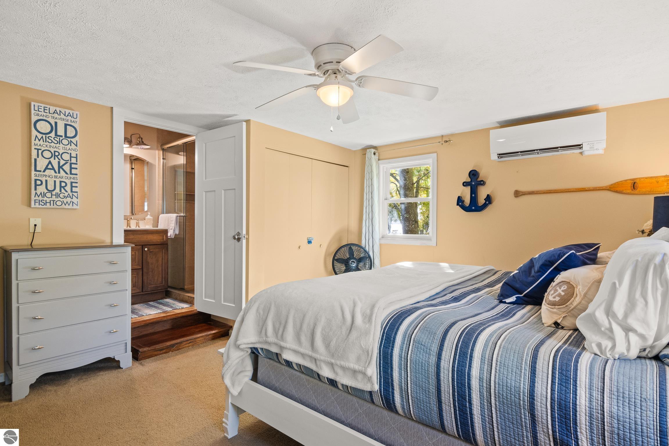 4843 S Skyline Drive