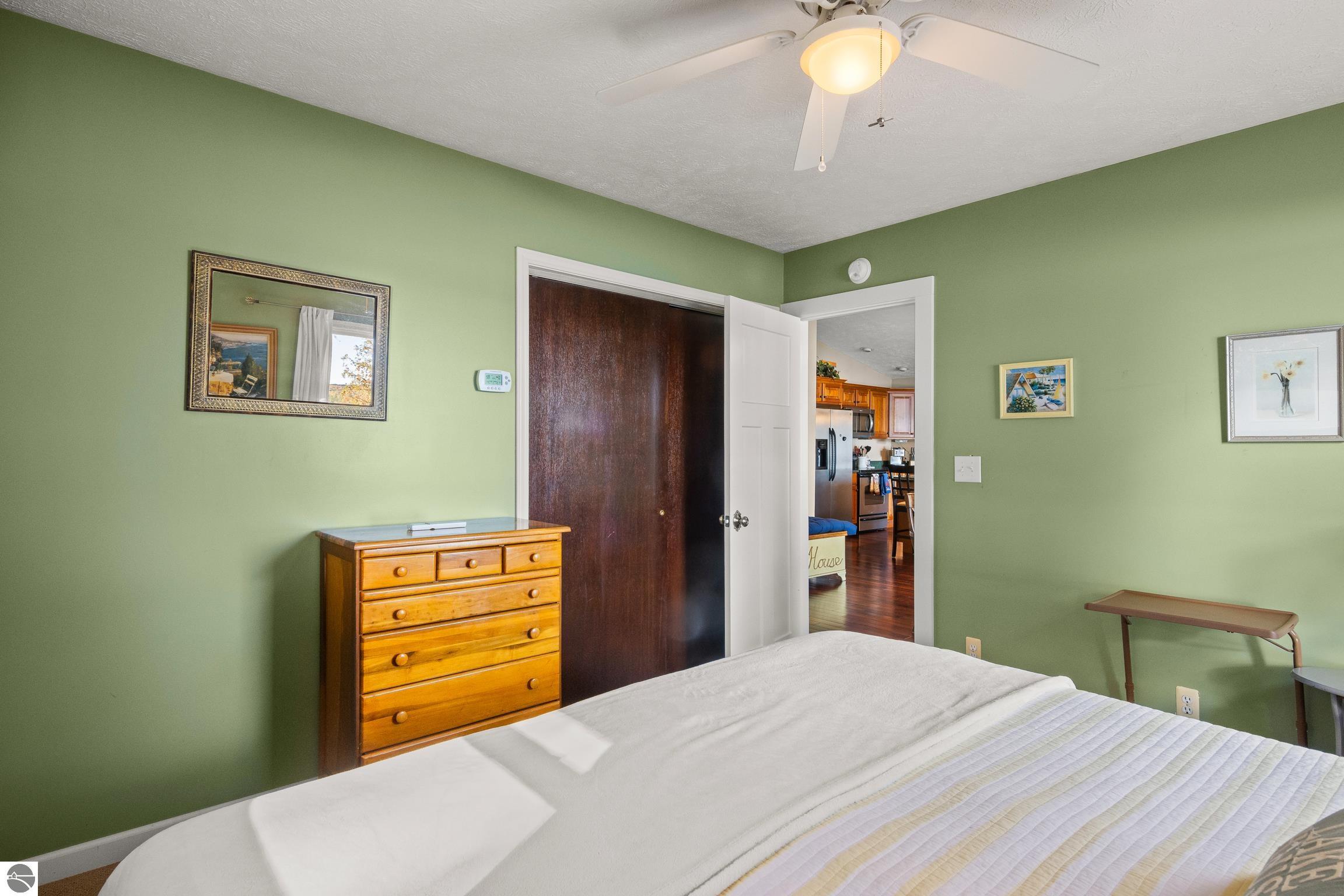 4843 S Skyline Drive